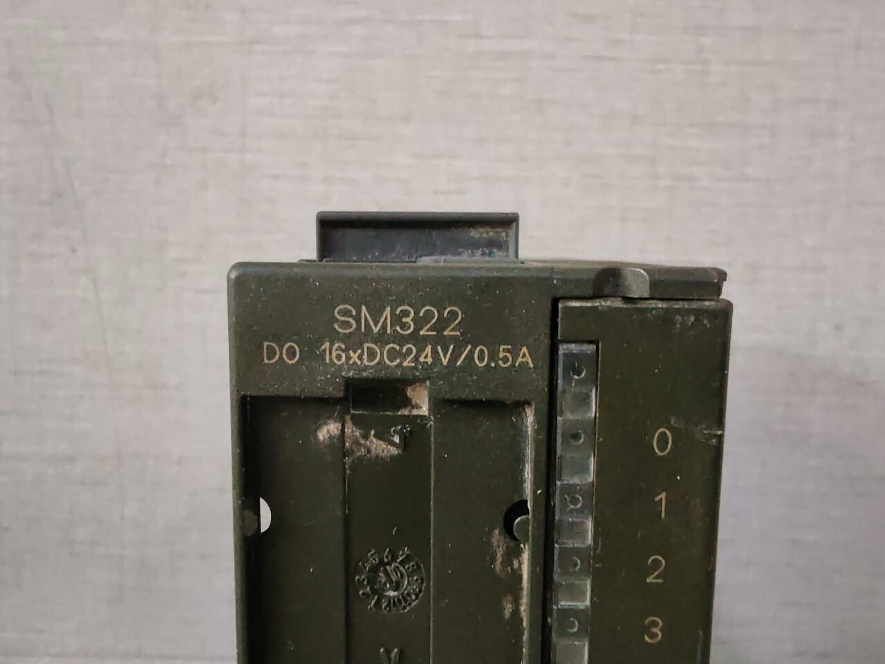 Siemens 6ES7322-1BH01-0AA0 & 6ES7321-1BH02-0AA0 SIEMENS SIMATIC S7 6ES7322-1BH01-0AA0 & 6ES7321-1BH02-0AA0(2 PCS) 3