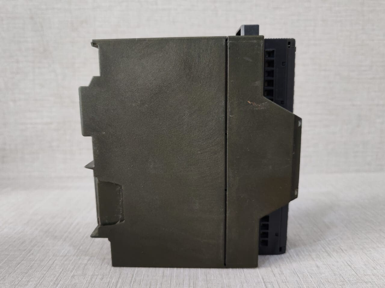 Siemens 6ES7322-1BH01-0AA0 & 6ES7321-1BH02-0AA0 SIEMENS SIMATIC S7 6ES7322-1BH01-0AA0 & 6ES7321-1BH02-0AA0(2 PCS) 7