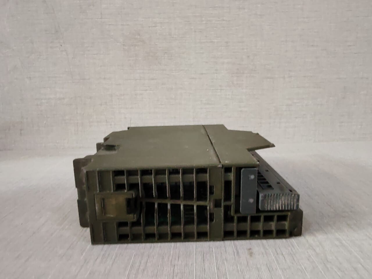 Siemens 6ES7322-1BH01-0AA0 & 6ES7321-1BH02-0AA0 SIEMENS SIMATIC S7 6ES7322-1BH01-0AA0 & 6ES7321-1BH02-0AA0(2 PCS) 9