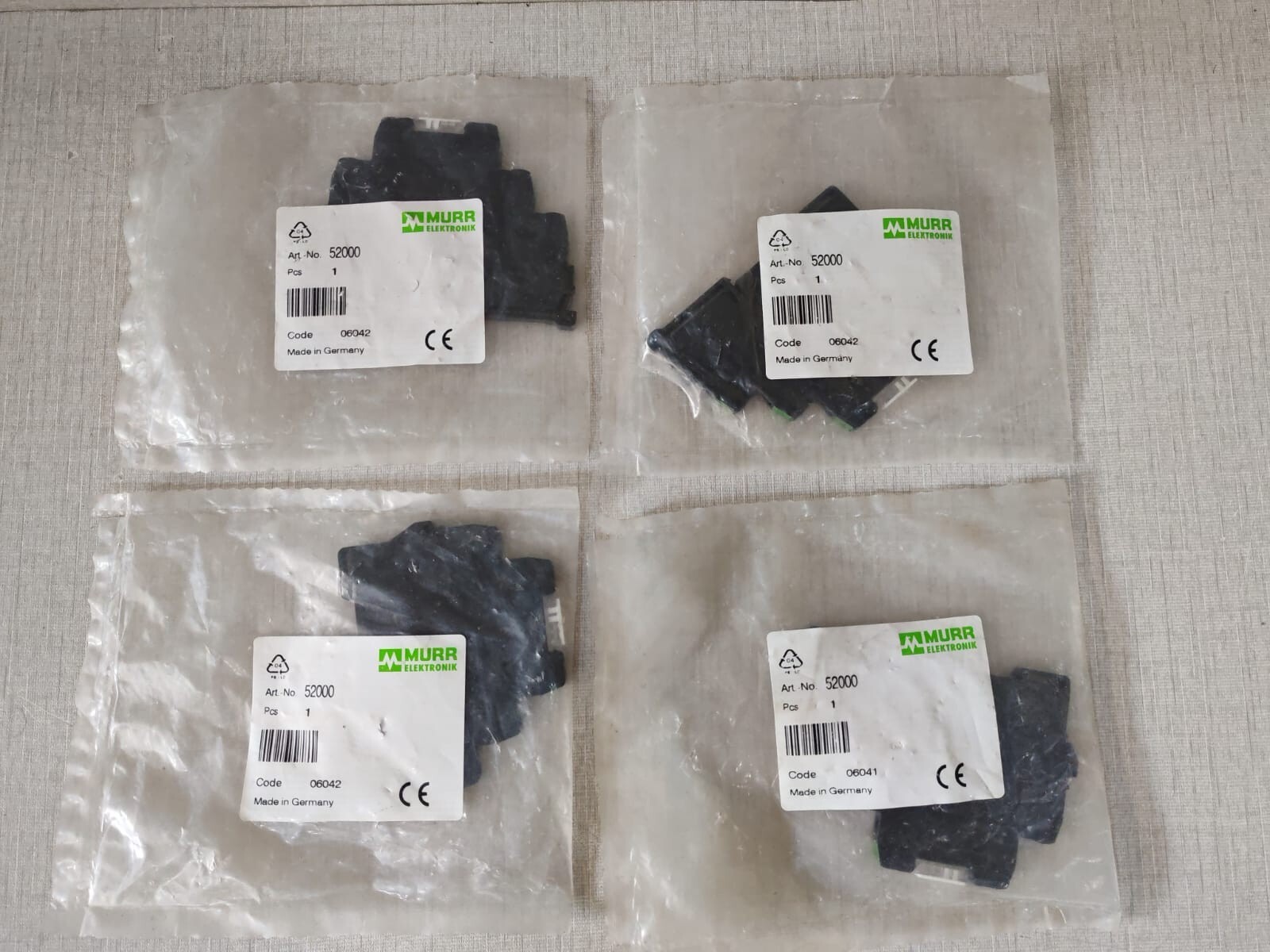 MURR ELEKTRONIK 5200 RELAY - WITH OLD PACKAGING