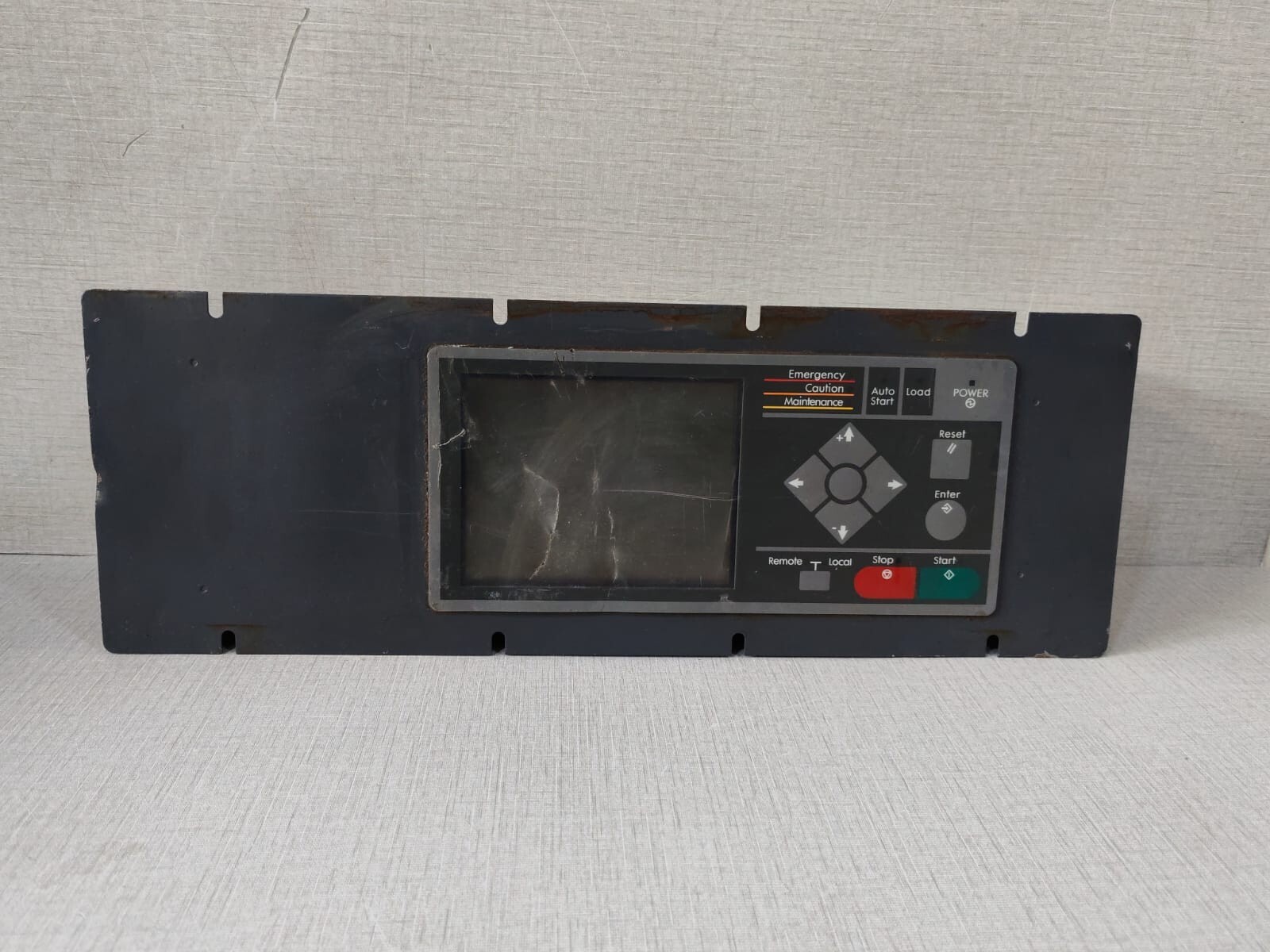Yaskawa P-EB12-956 XCP-903K Controller System - Damaged Screen Protector Display