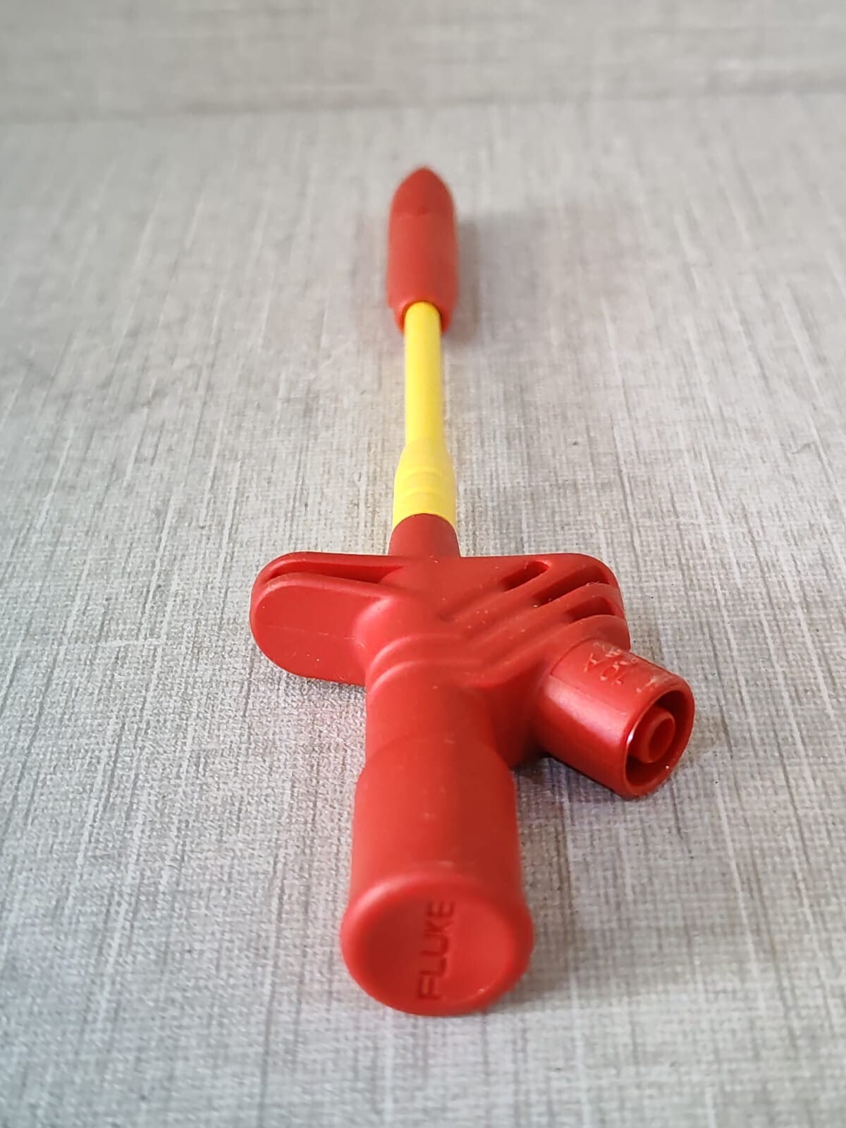 Fluke AC89 FLUKE AC89 HEAVY DUTY INSULATION PIERCING CLIP 9