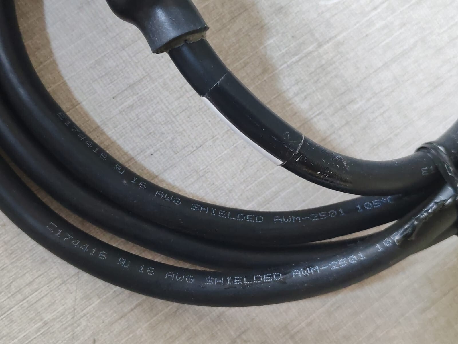 Honeywell 51308094-600 HONEYWELL 51308094-600 REV.F CABLE 10A 250V 6