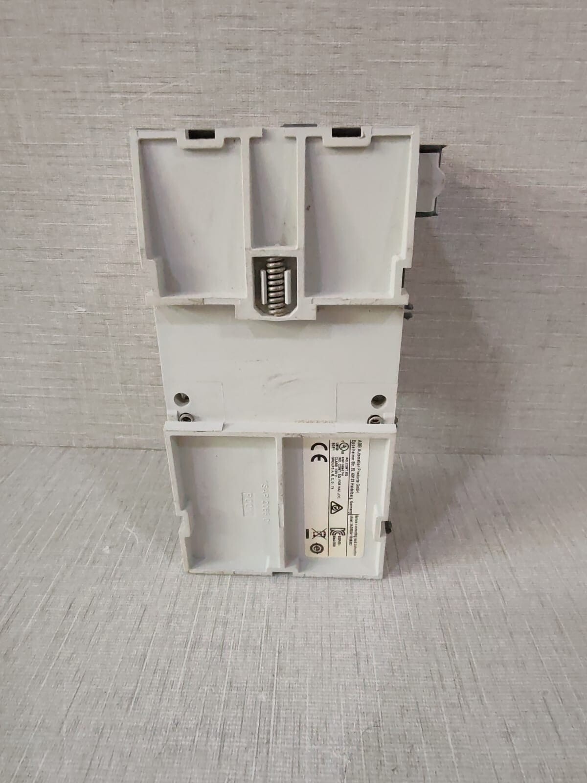 ABB 1SAP240700R0001 DO524 ABB 1SAP240700R0001 Digital Output Module 9