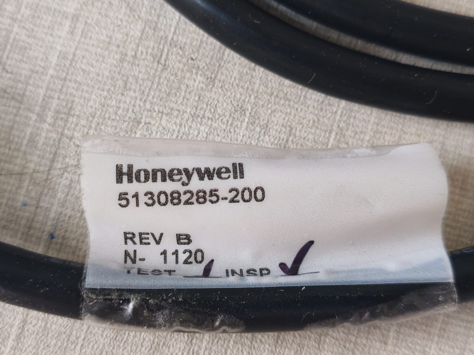 Honeywell 51308285-200 HONEYWELL 51308285-200 REV.B CABLE 3