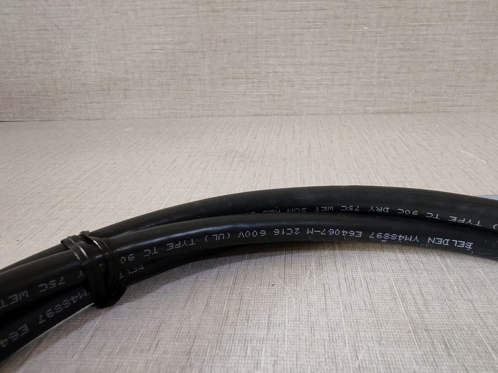 Honeywell 51305451-600 HONEYWELL 51305451-600 REV.B CABLE 8