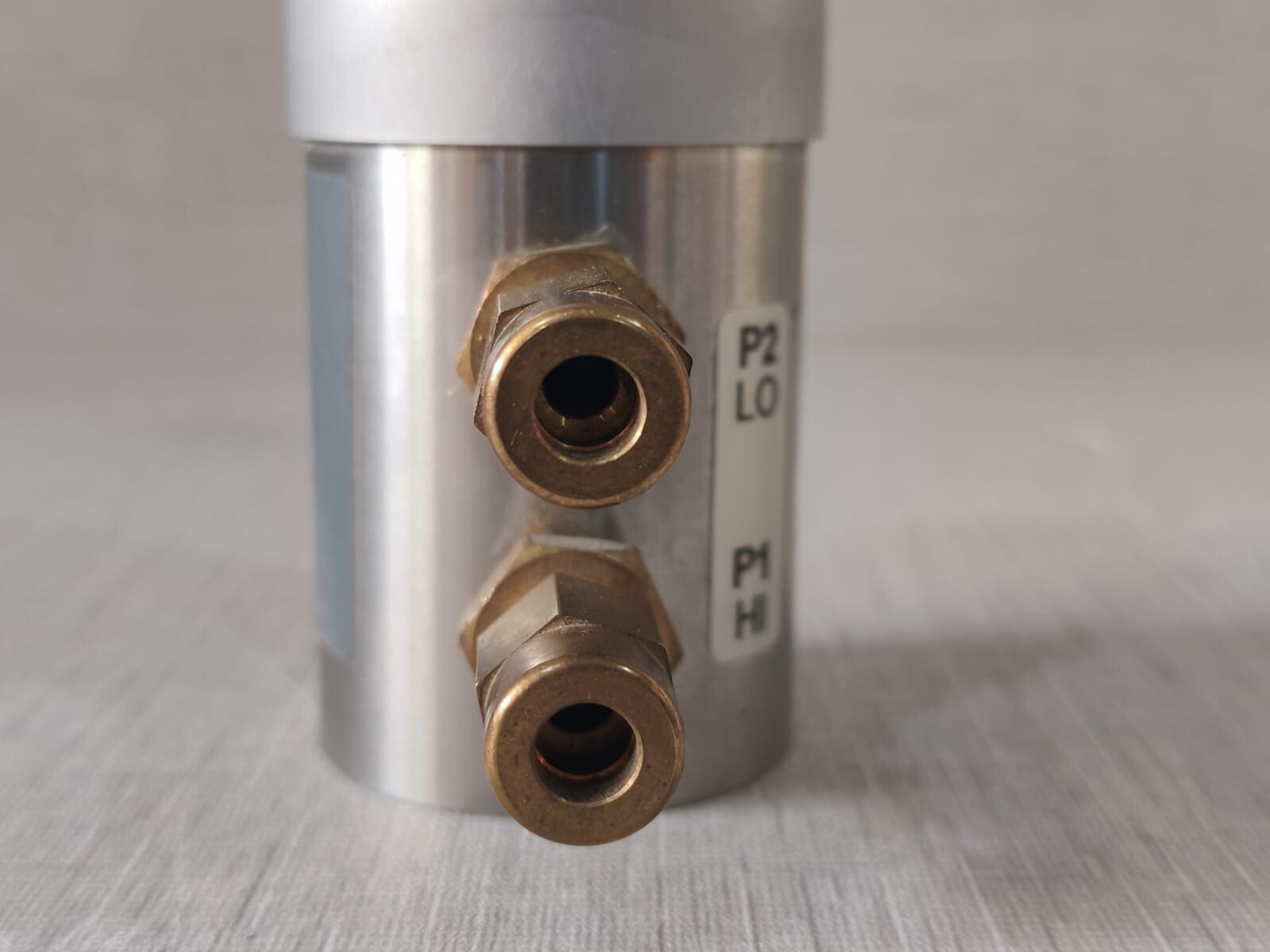 Siemens QBE3000-D1 SIEMENS QBE3000-D1 DIFFERENTIAL PRESSURE SENSOR 4