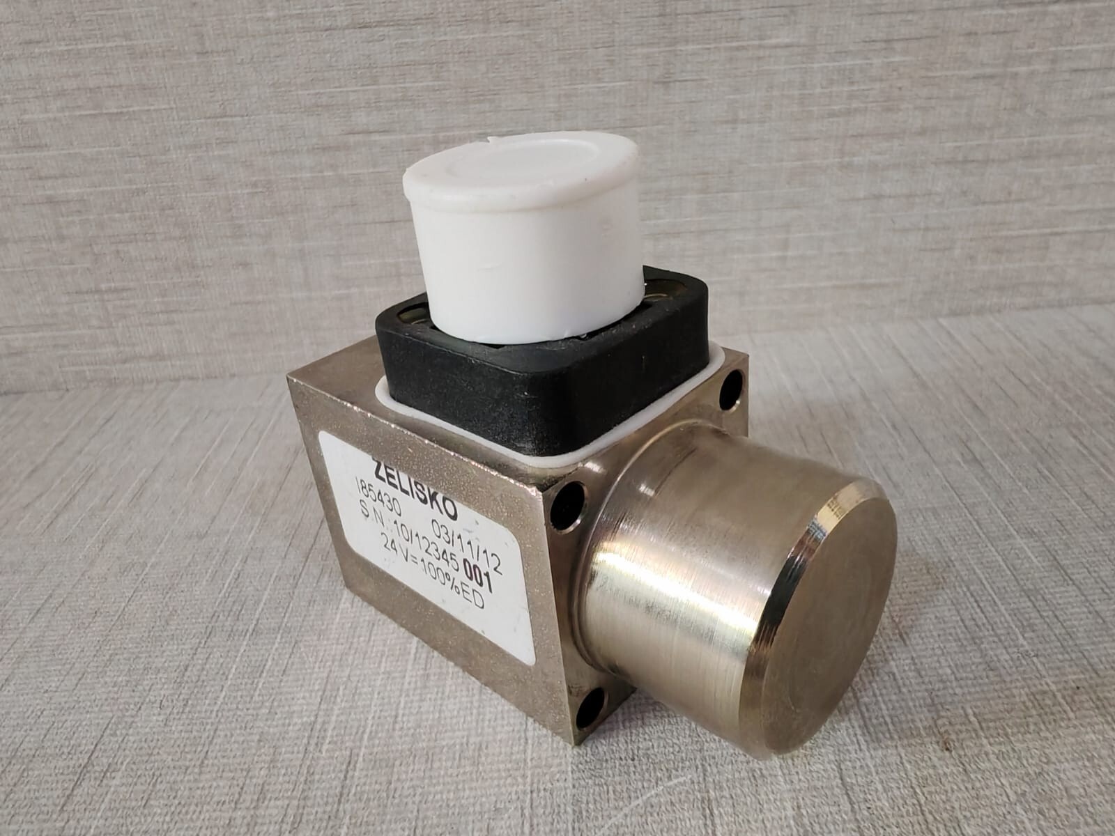 ZELISKO I85430 ZELISKO I85430 CONTROL MAGNET 24V 10