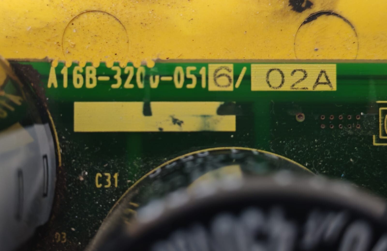 GE FANUC A16B-3200-0516/02A GE FANUC SERVO DRIVE/AMPLIFIER A16B-3200-0516/02A -MISSING COVER 4
