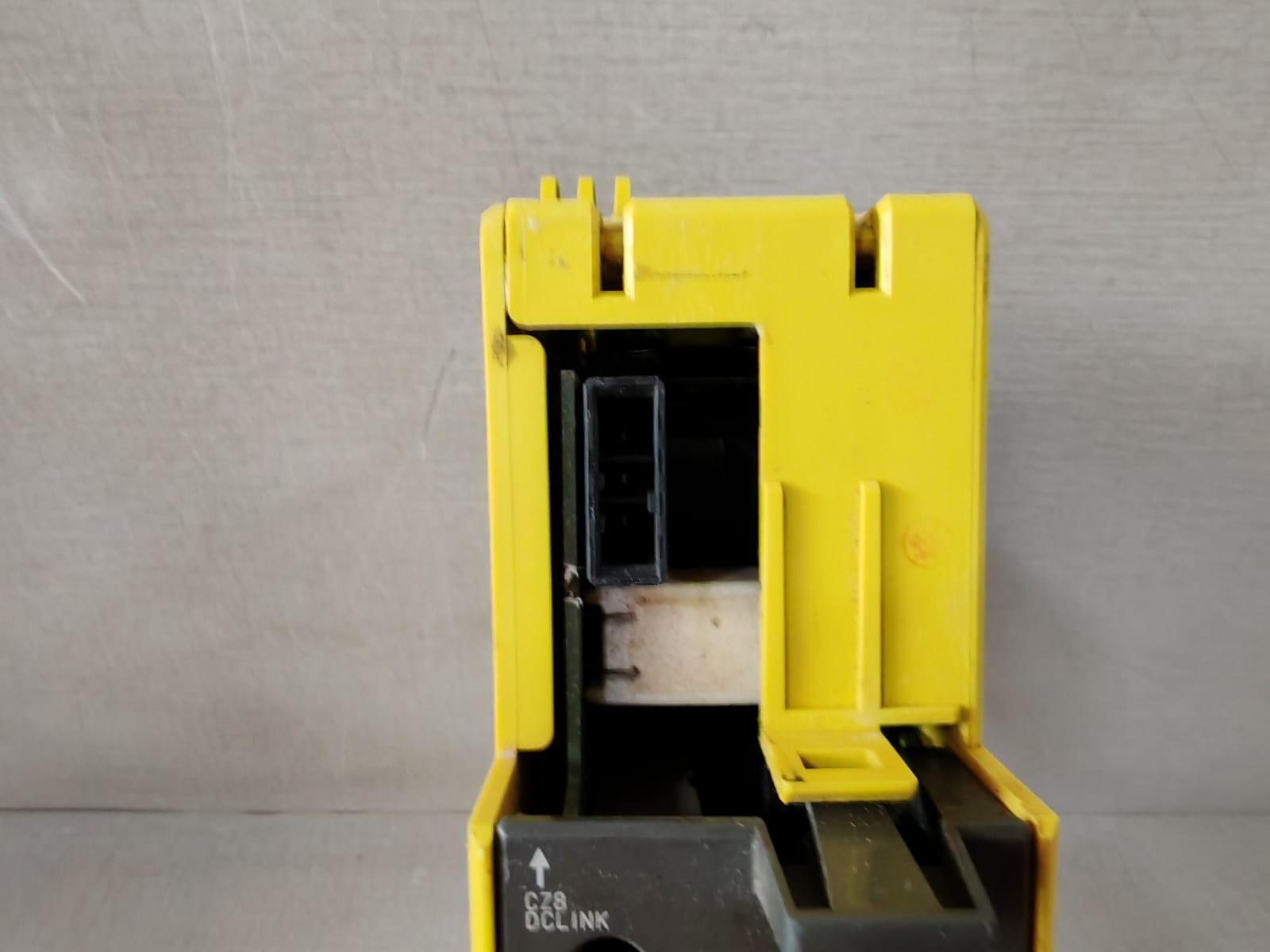 GE FANUC A16B-3200-0516/02A GE FANUC SERVO DRIVE/AMPLIFIER A16B-3200-0516/02A -MISSING COVER 5