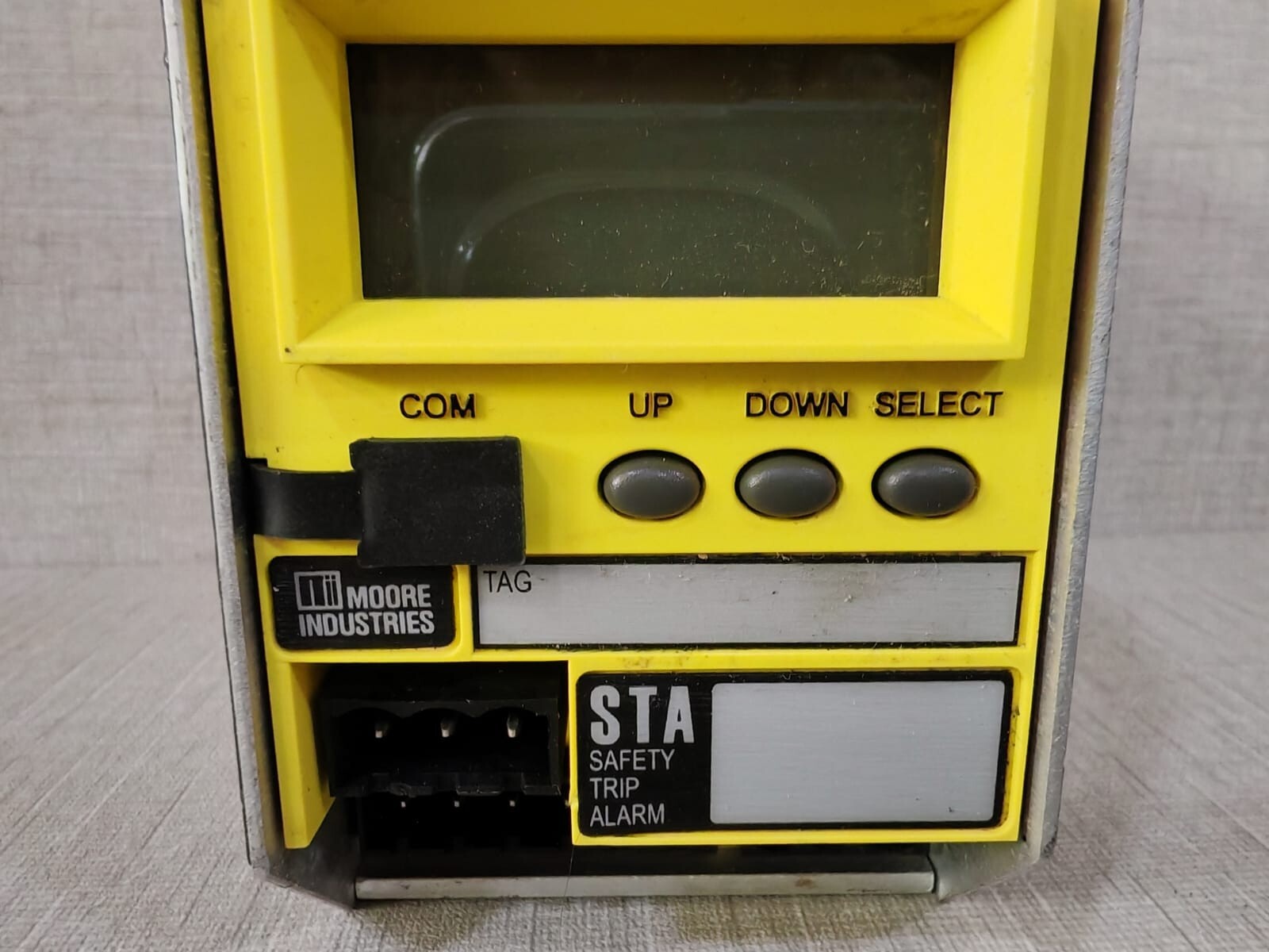 Moore Industries STA/HLPRG/3PRG/-AO MOORE STA/HLPRG/3PRG/-AO[DIN] PROGRAMMABLE SAFETY ALARM 3