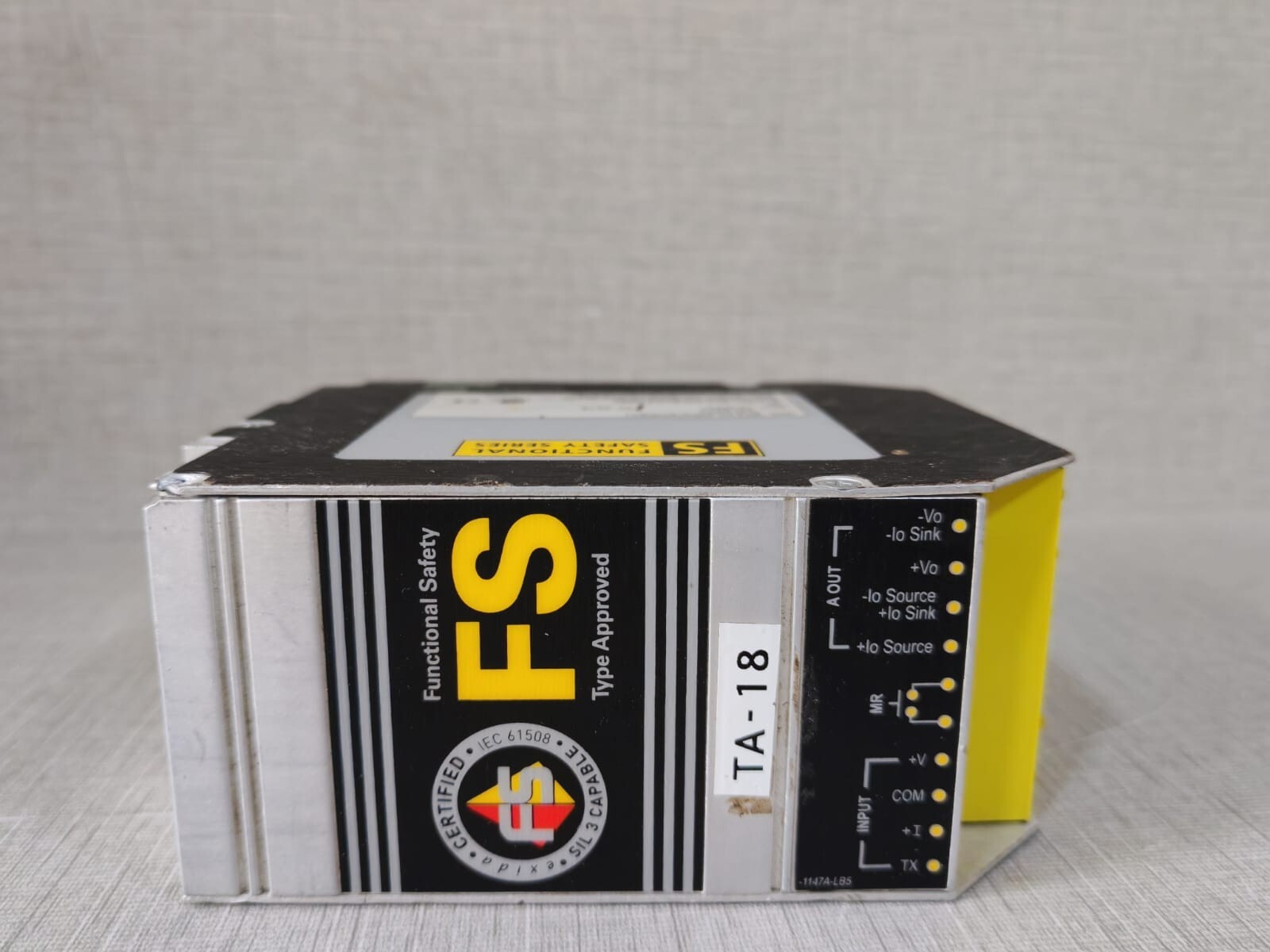Moore Industries STA/HLPRG/3PRG/-AO MOORE STA/HLPRG/3PRG/-AO[DIN] PROGRAMMABLE SAFETY ALARM 10