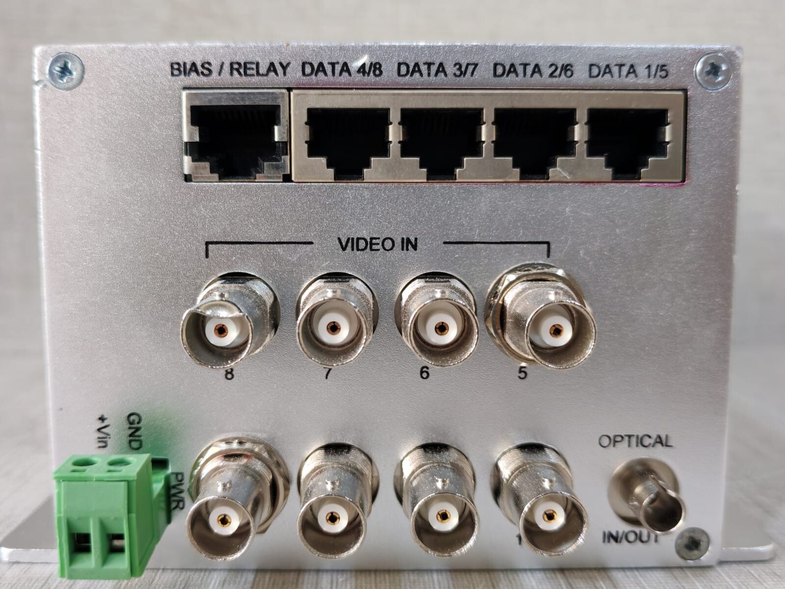 Comnet FVT8018S COMNET FVT8018S 8 CH VIDEO TRANSMITTER + 8 CH OF DATA 9