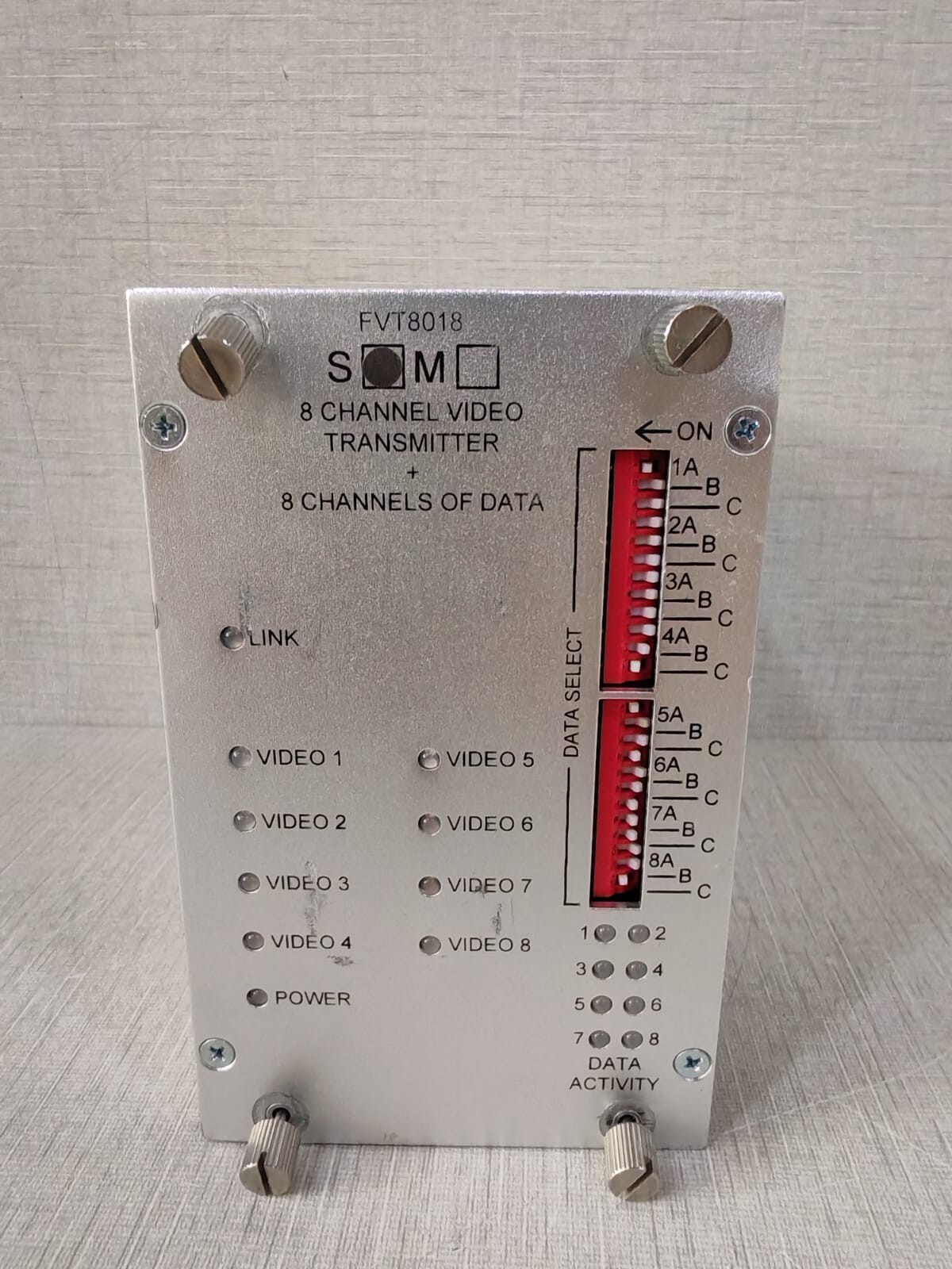 COMNET FVT8018S 8 CH VIDEO TRANSMITTER + 8 CH OF DATA