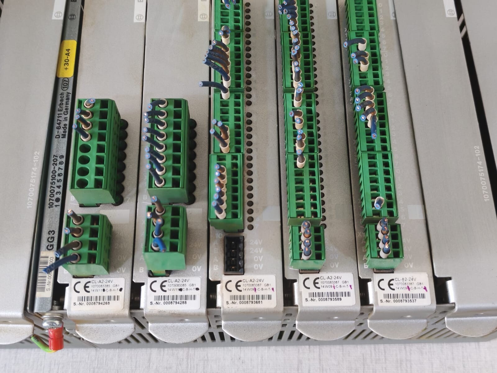 Bosch RM2-DP12 +6 NOS. OF E24V & 4 NOS. A24V/1070075100-207 BOSCH RACK WITH RM2-DP12 +6 NOS. OF E24V & 4 NOS. A24V/1070075100-207 9