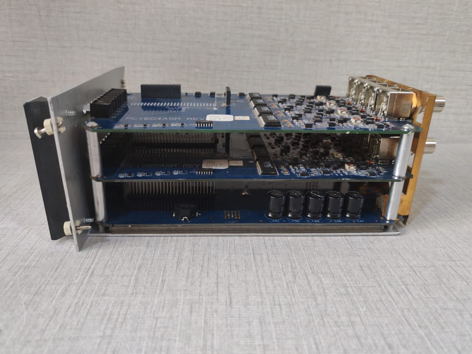 GE Security/IFS VR7820 GE Security/IFS VR7820 8 Channel Digital Video Receiver 4
