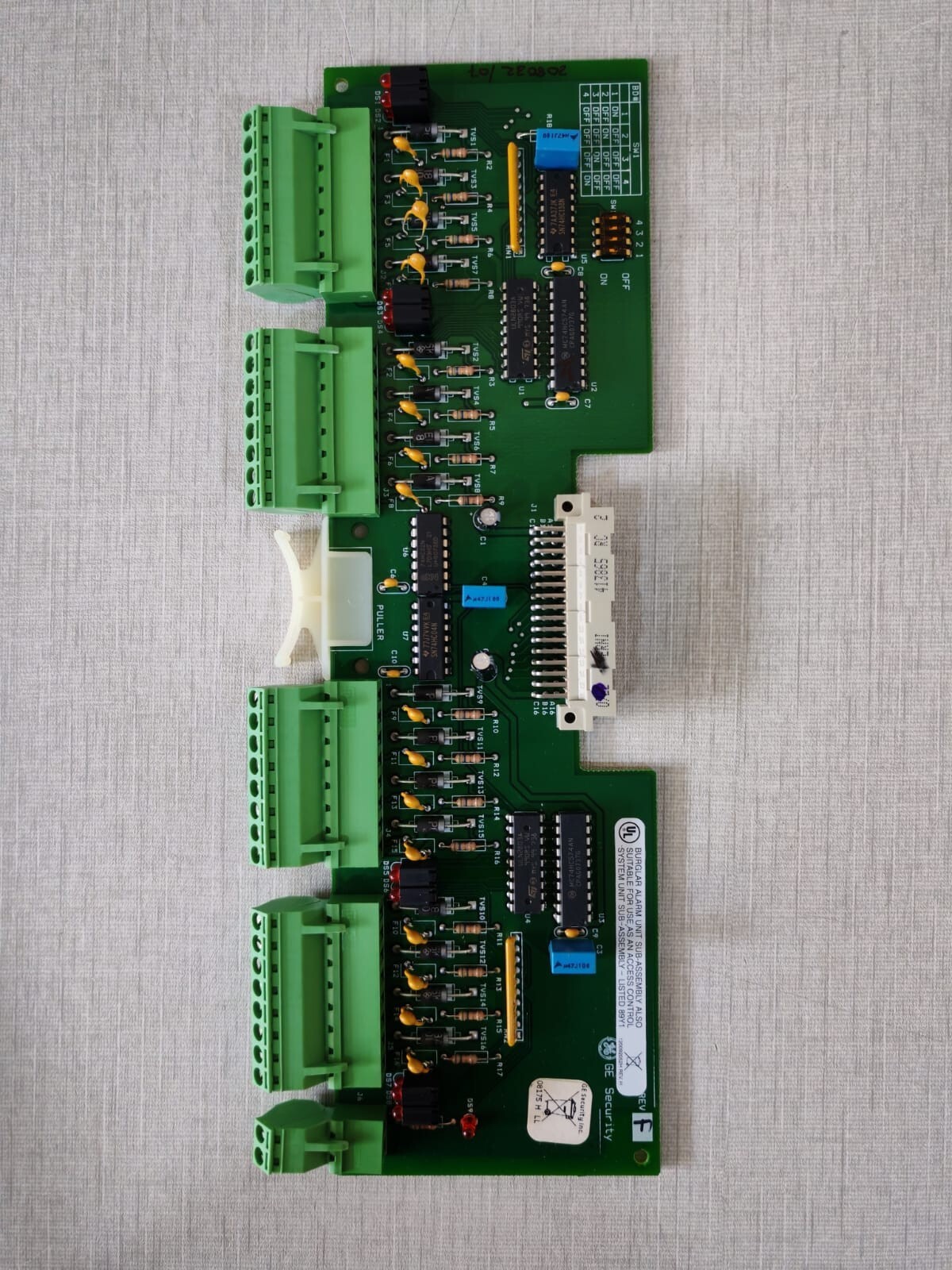 GE GE-SECURITY-110071001 GE Security 110071001, 16 Digital Output Micro 5 Access Control Board 5