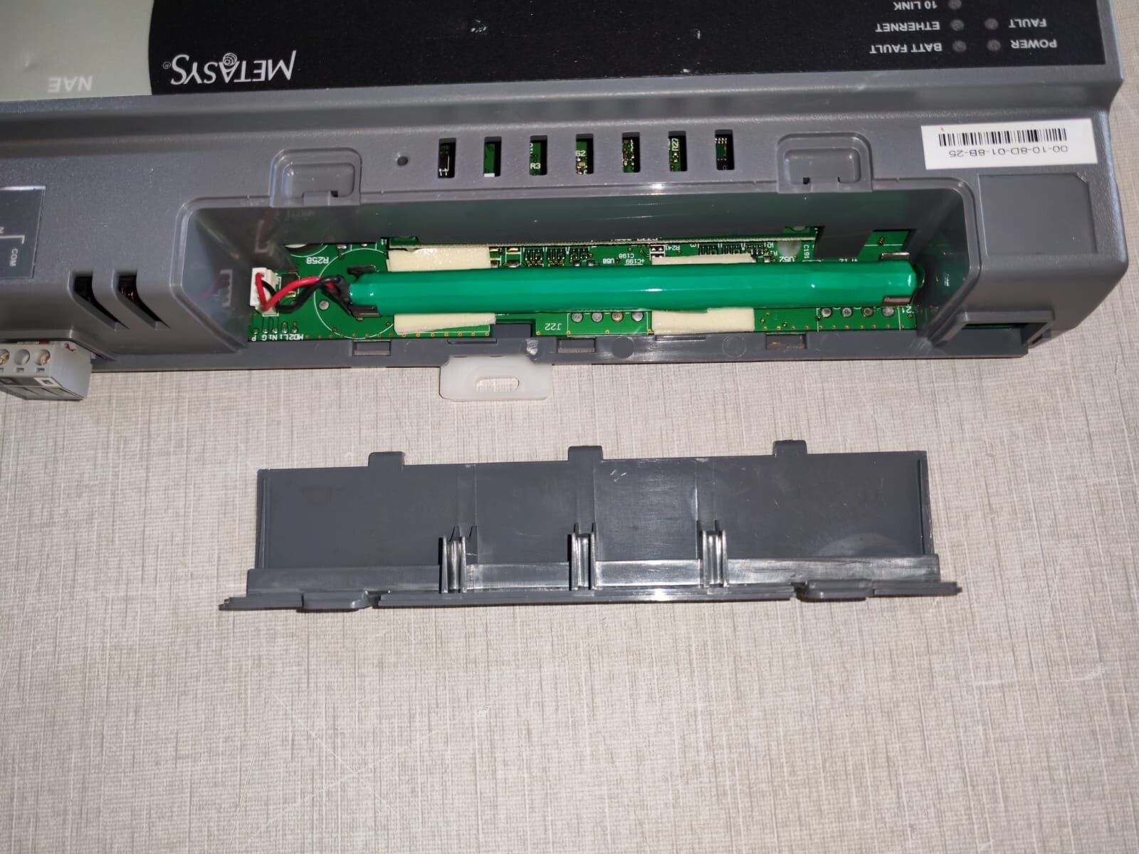 Johnson Controls MS-NAE3520-2 Johnson Controls METASYS NAE MS-NAE3520-2 8