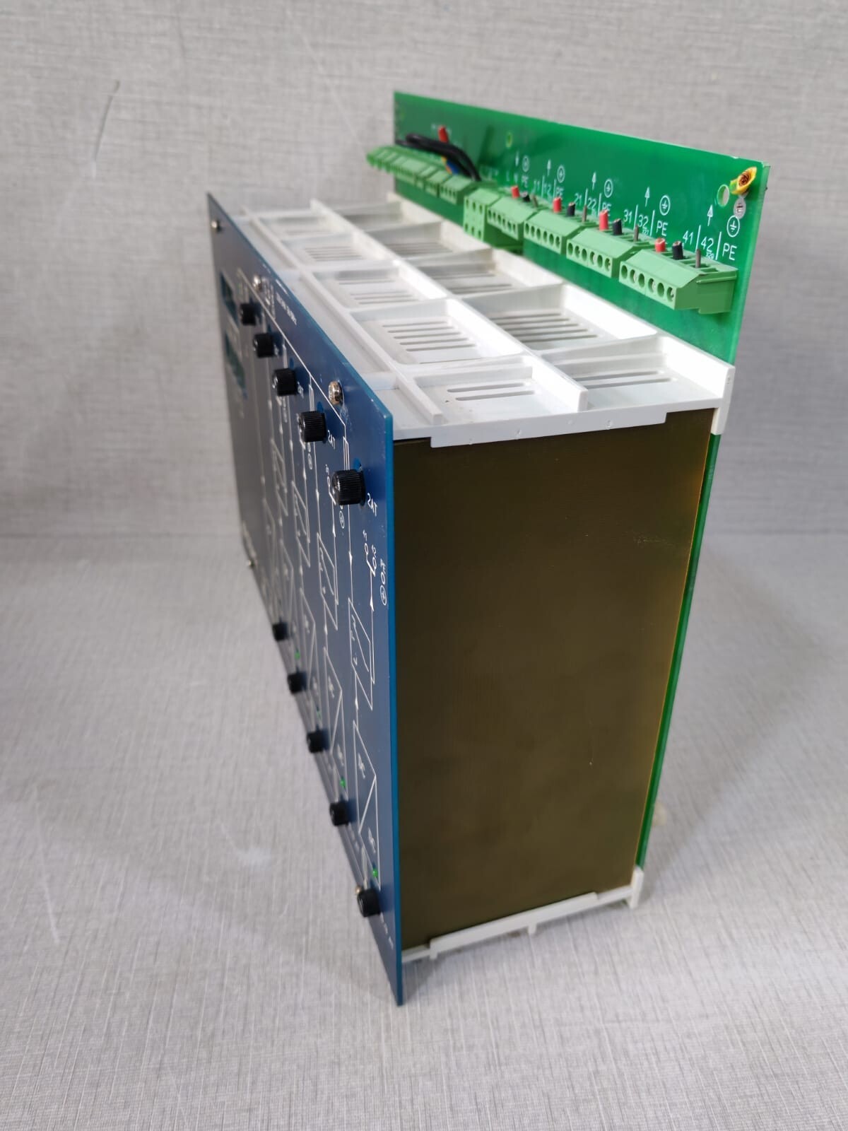 CEAG 40071346398 CEAG CeaGuard 48 Emergency Lighting Supply Unit 40071346398 5