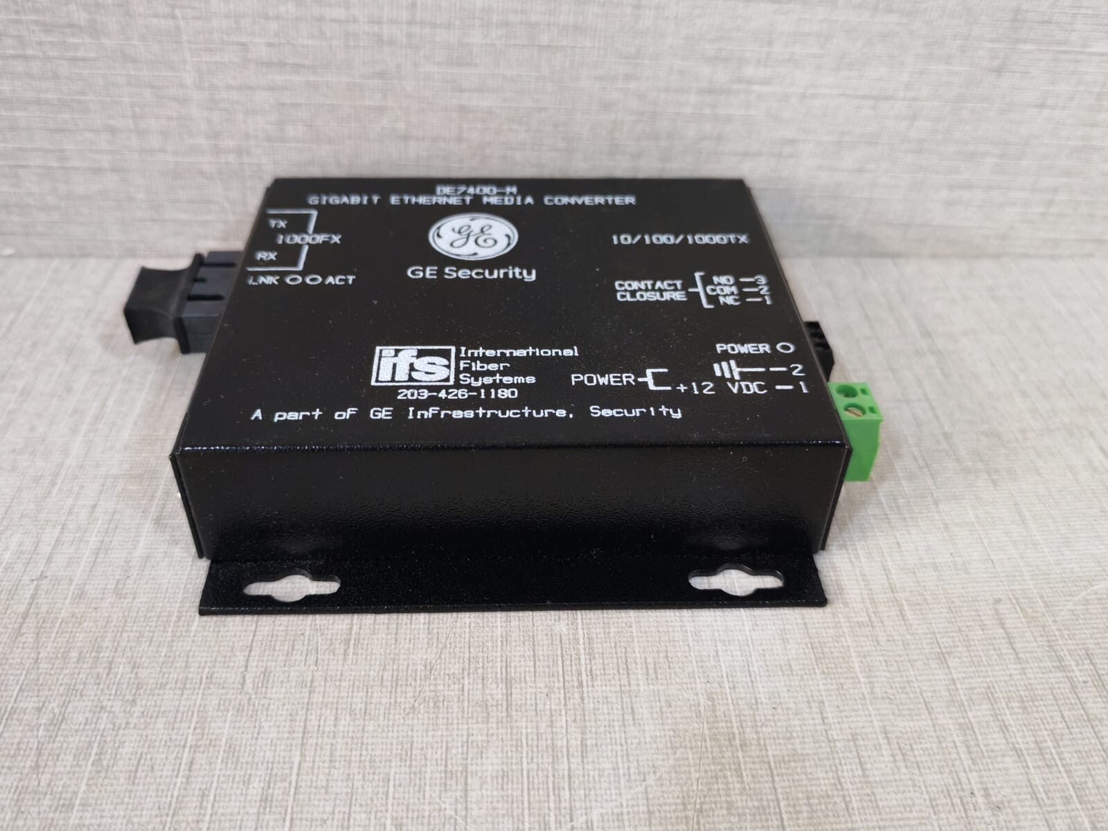 GE Security/IFS DE7400-M GE Security/IFS DE7400-M Gigabit Ethernet Media Converter 3