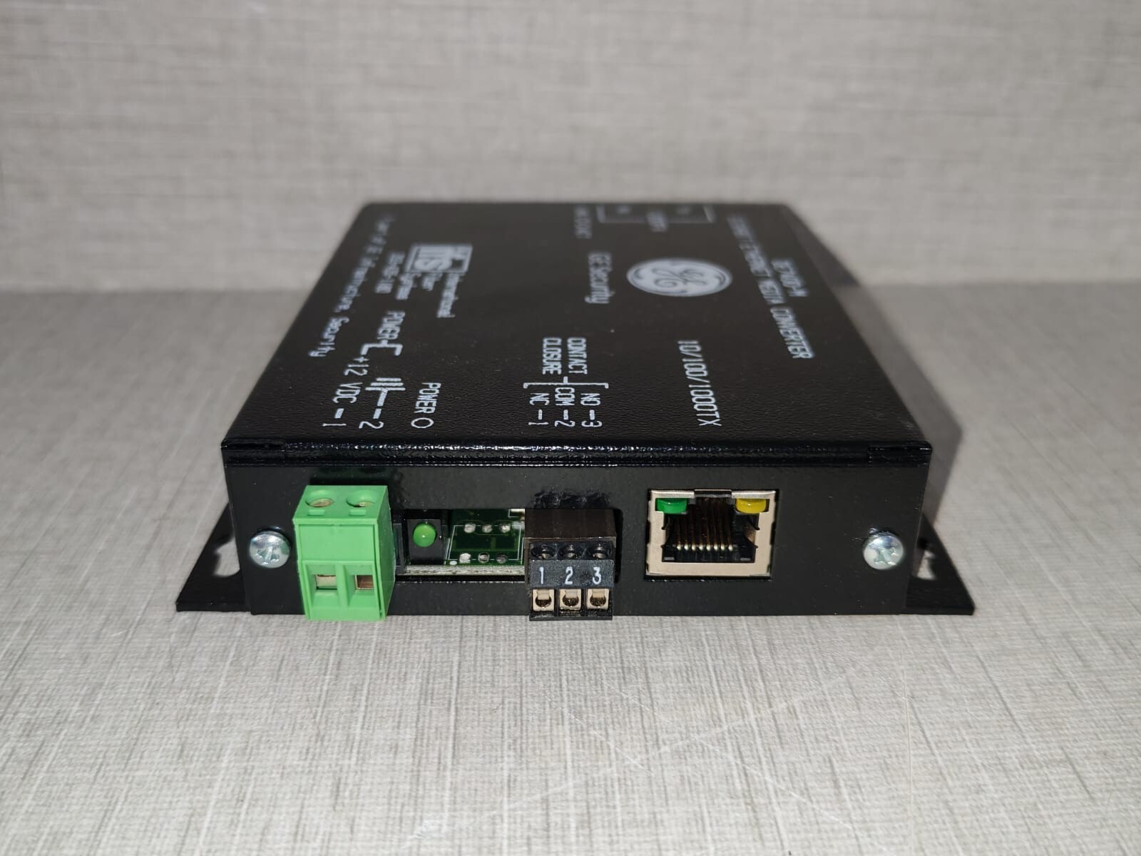 GE Security/IFS DE7400-M GE Security/IFS DE7400-M Gigabit Ethernet Media Converter 7
