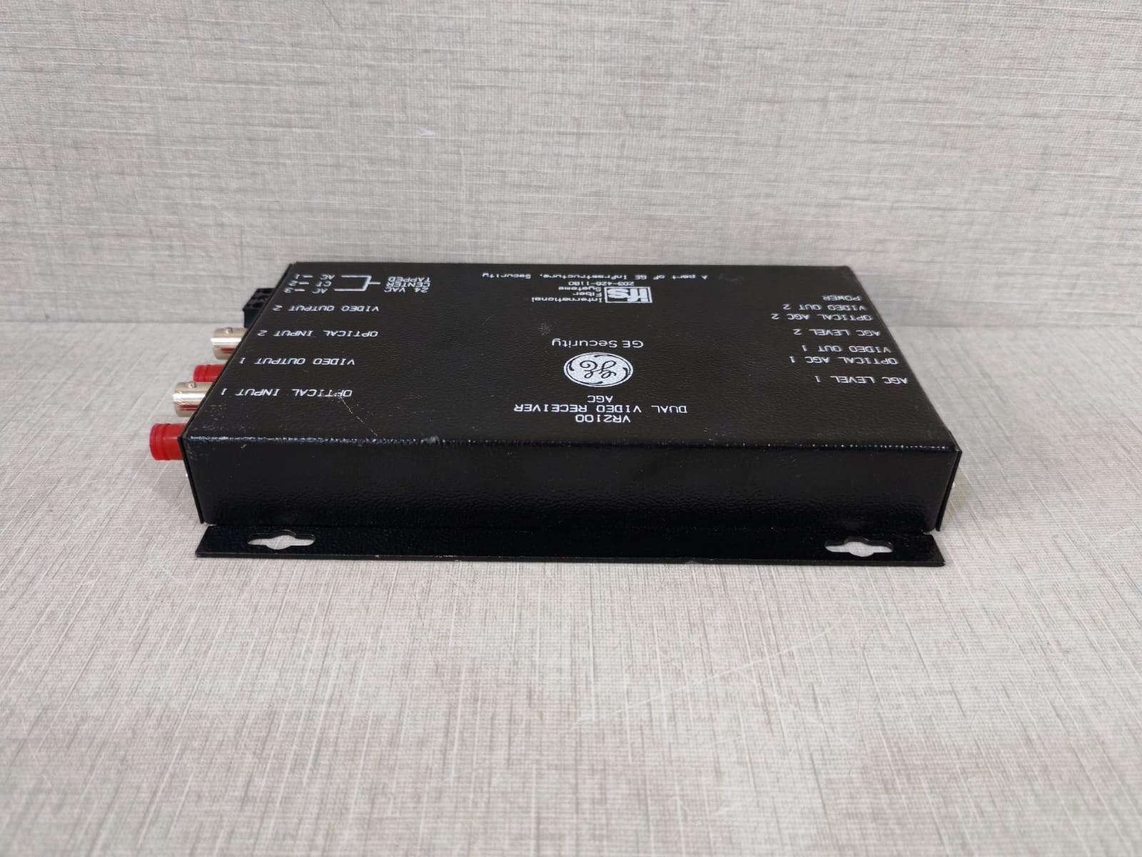 GE Security/IFS VR2100 GE Security/IFS VR2100 Dual Video Receiver 6