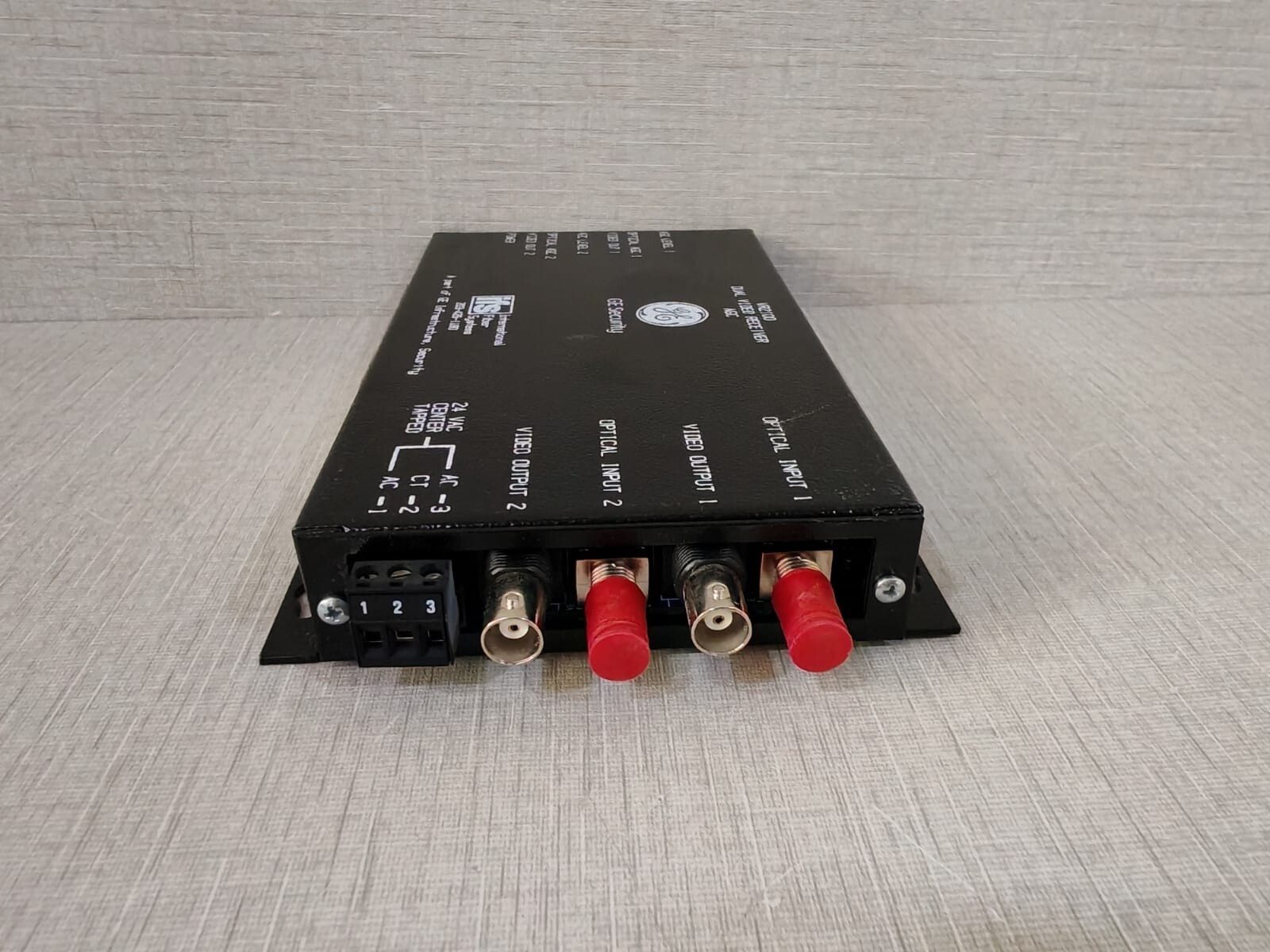 GE Security/IFS VR2100 GE Security/IFS VR2100 Dual Video Receiver 8