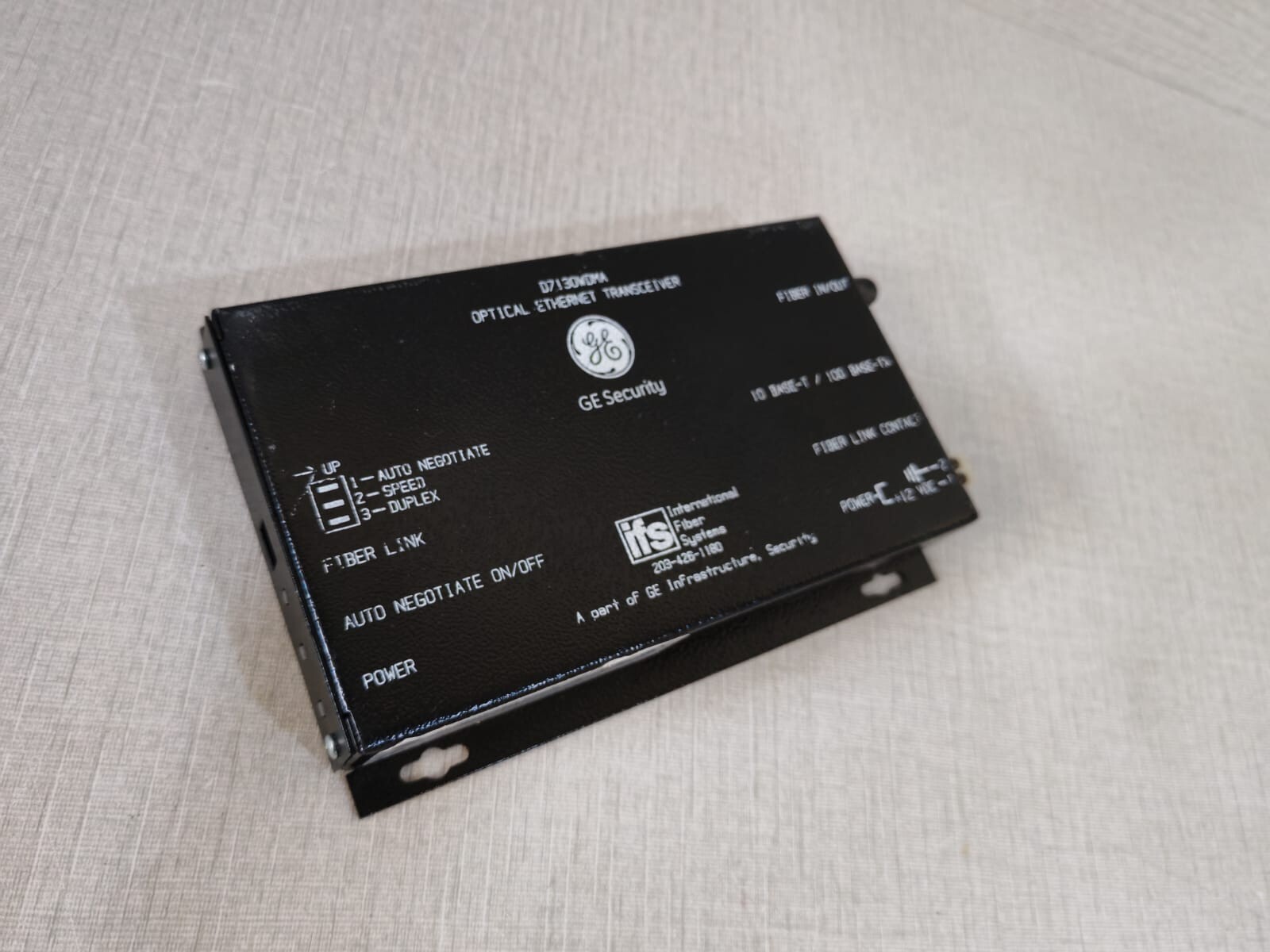 GE Security/IFS D7130WDMA GE Security/IFS D7130WDMA Optical Ethernet Transceiver 7