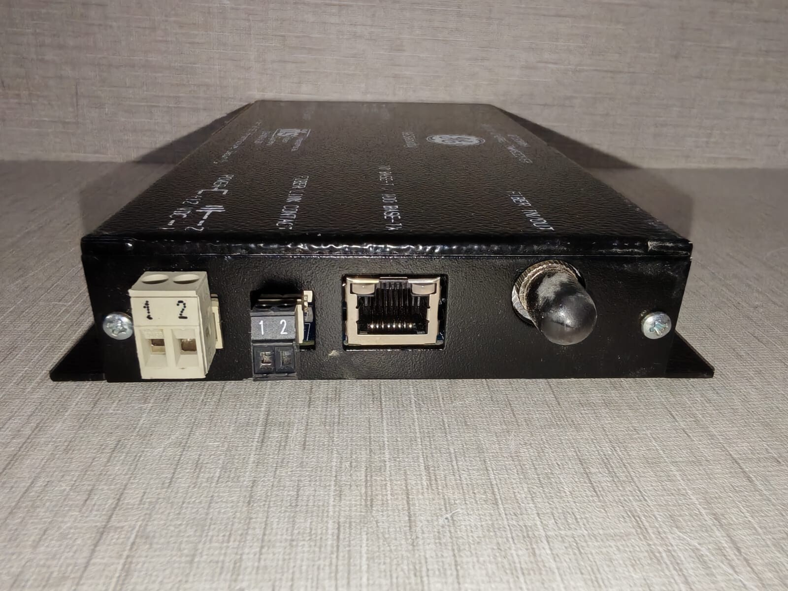 GE Security/IFS D7130WDMA GE Security/IFS D7130WDMA Optical Ethernet Transceiver 9