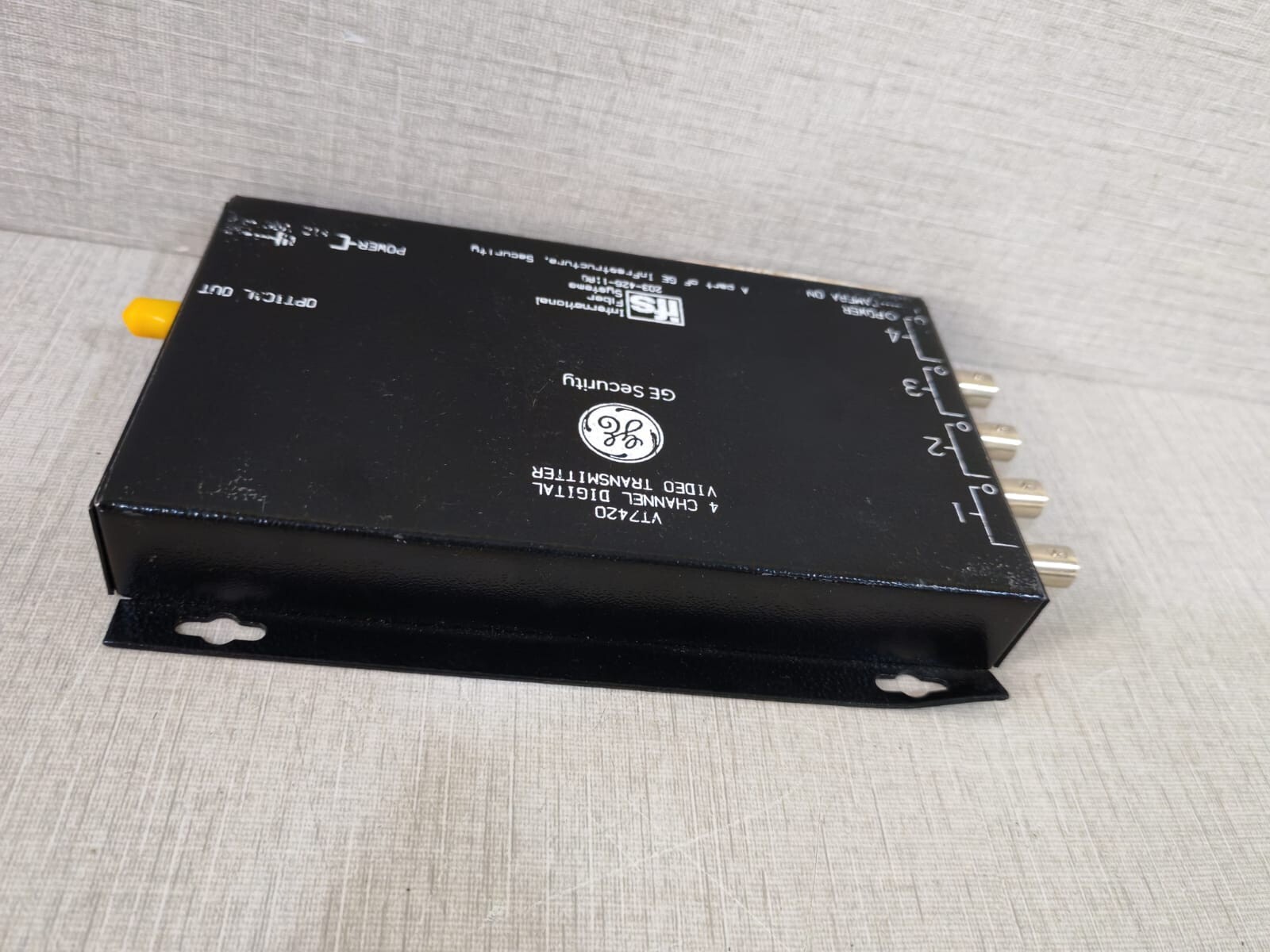 GE Security/IFS VT7420 GE Security/IFS VT7420 4 Channel Digital Video Transmitter 8