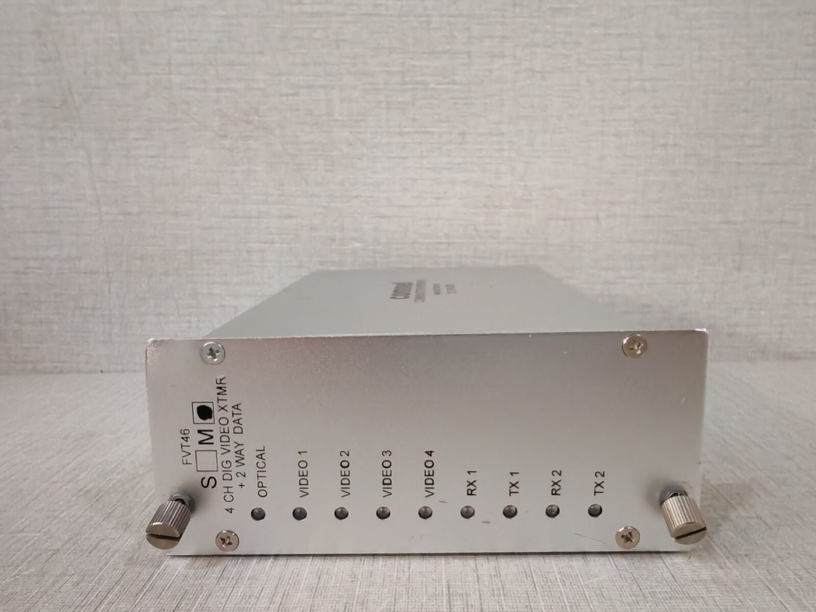 Comnet FVT46 COMNET FVT46(M) 8 CH DIG VIDEO XTMR + 2 WAY DATA 3