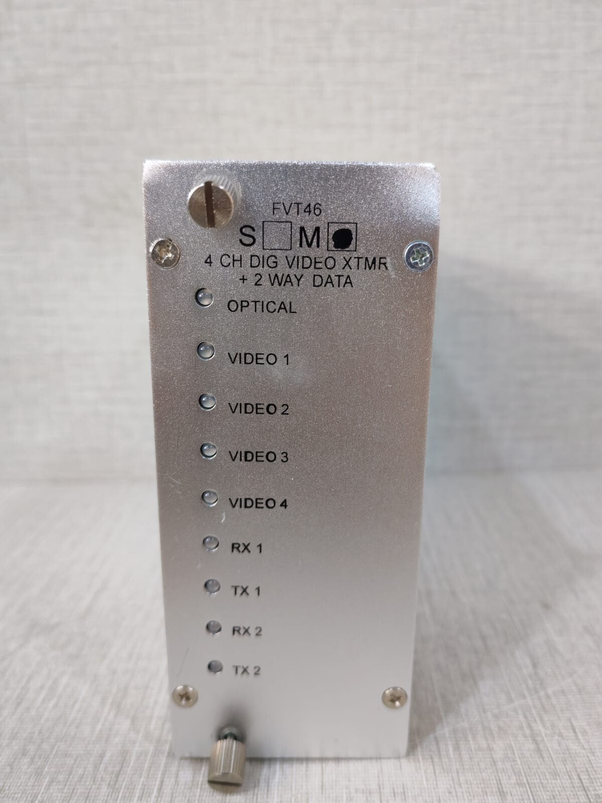 COMNET FVT46(M) 8 CH DIG VIDEO XTMR + 2 WAY DATA