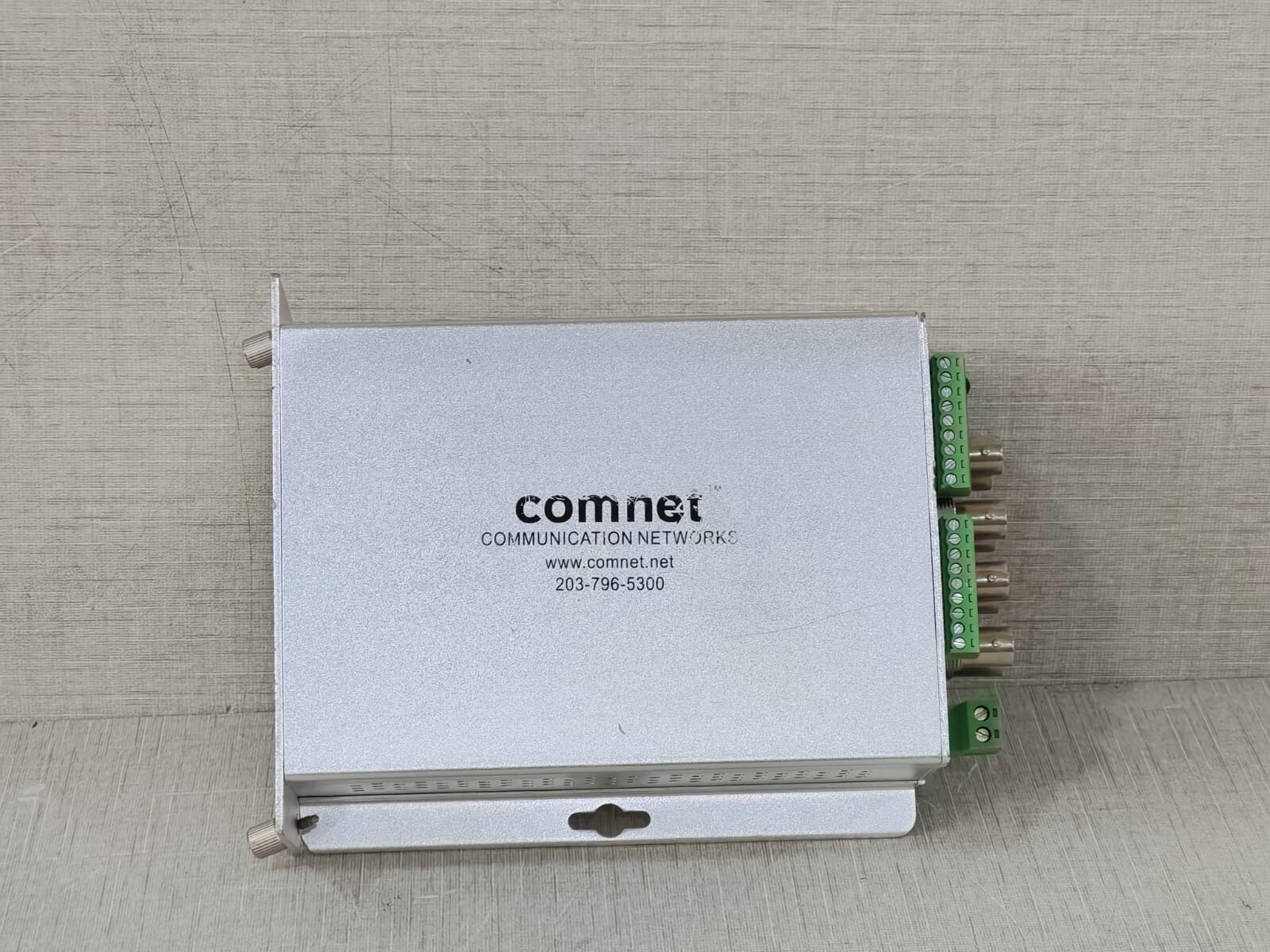Comnet FVT86 COMNET FVT86(M) 8 CH DIG VIDEO XTMR + 2 WAY DATA 4