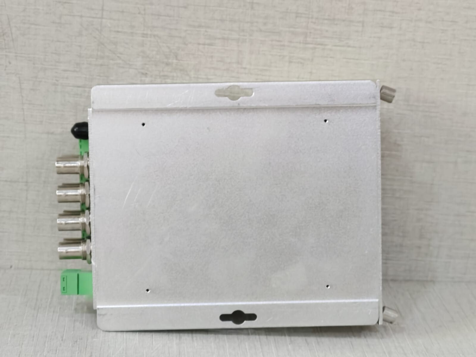 Comnet FVT86 COMNET FVT86(M) 8 CH DIG VIDEO XTMR + 2 WAY DATA 5