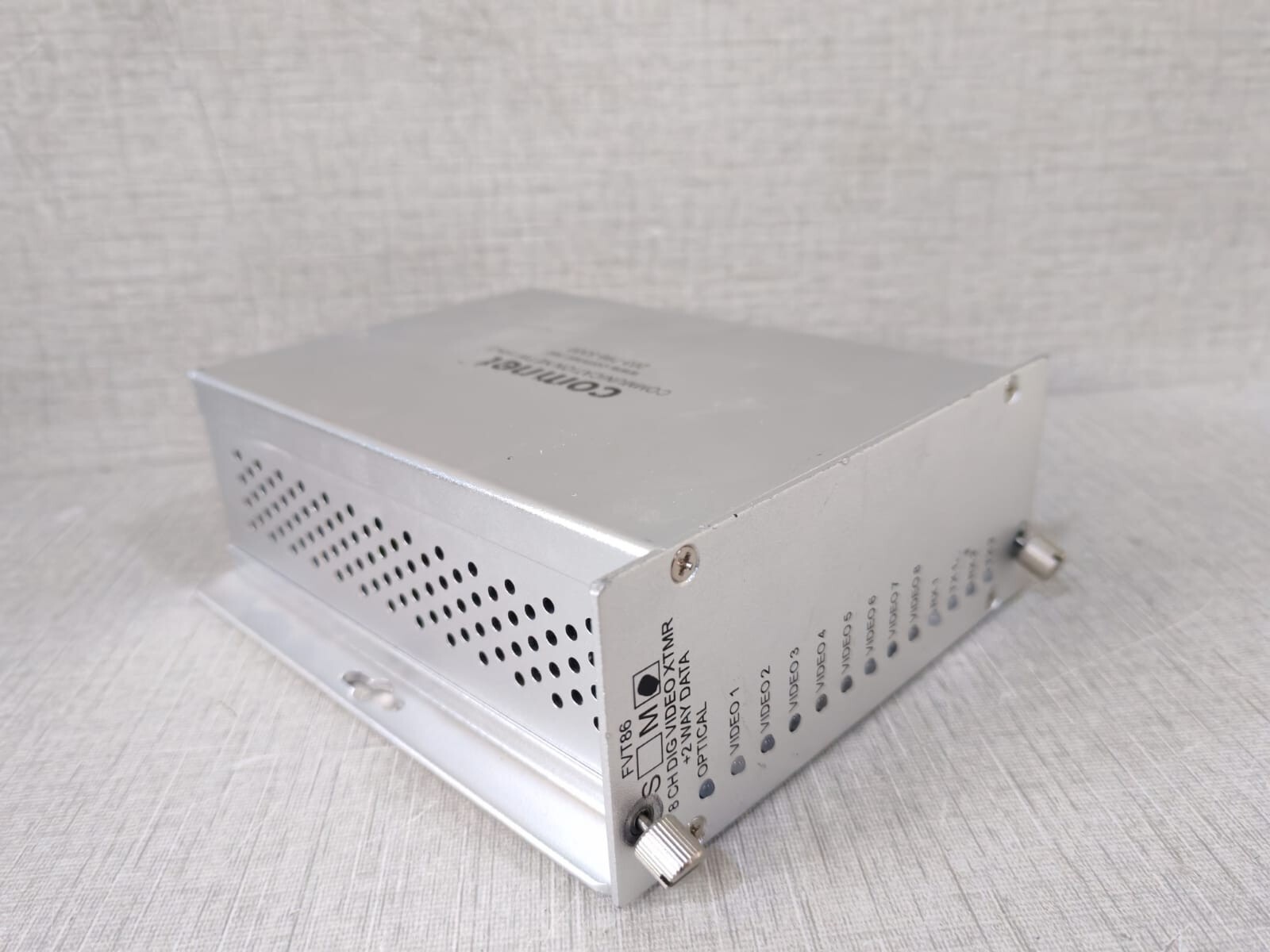 Comnet FVT86 COMNET FVT86(M) 8 CH DIG VIDEO XTMR + 2 WAY DATA 10