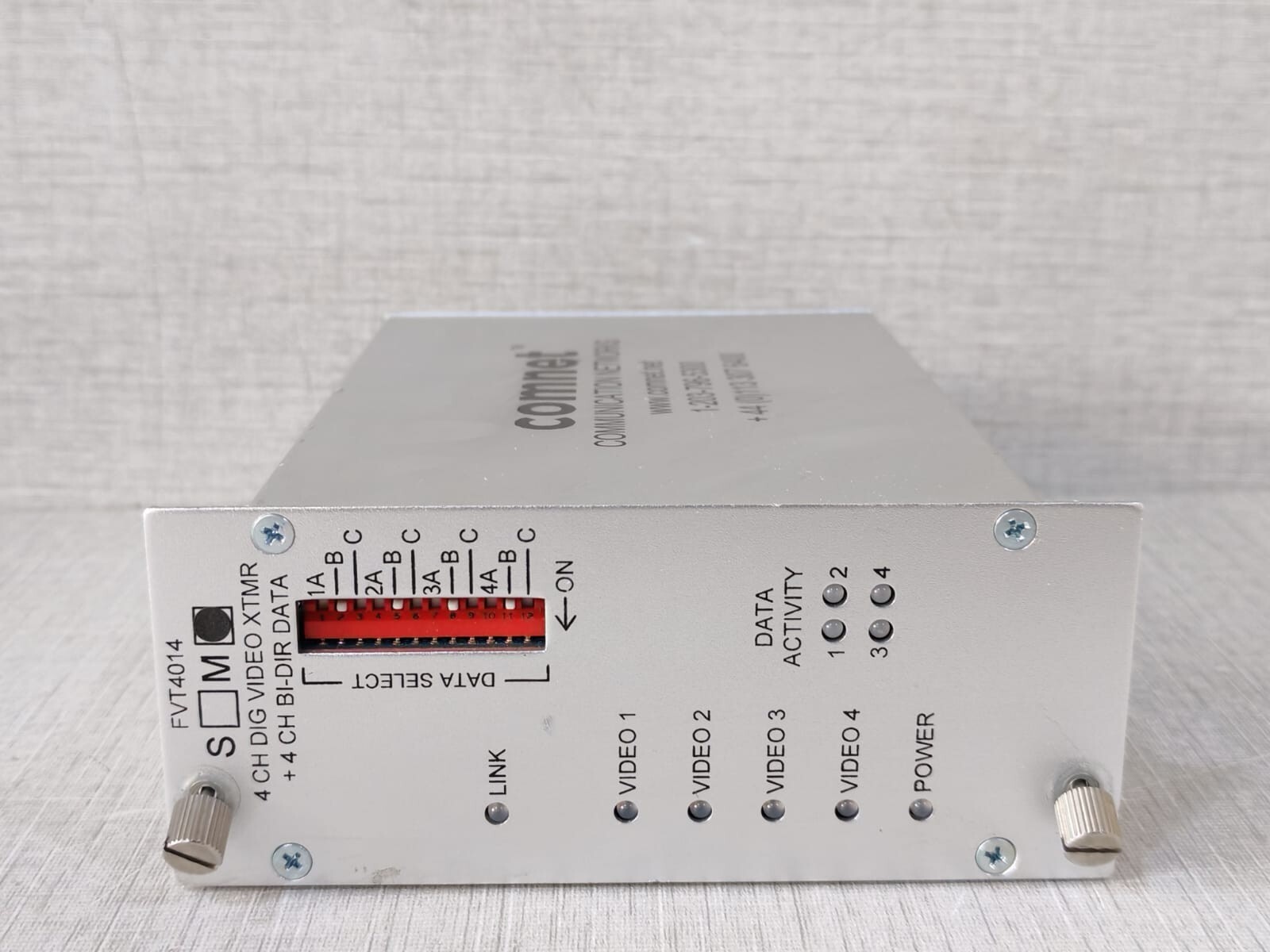 COMNET FVT4014(M) COMNET FVT4014(M) 4 CH DIG VIDEO XTMR + 4 CH BI-DIR DATA 4