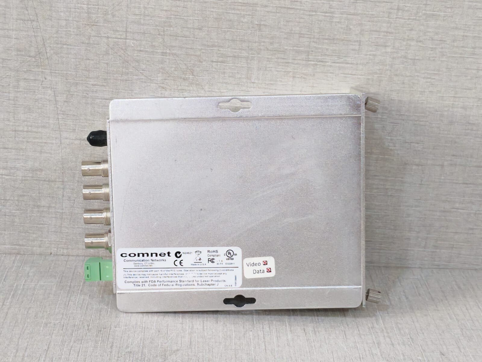 COMNET FVT4014(M) COMNET FVT4014(M) 4 CH DIG VIDEO XTMR + 4 CH BI-DIR DATA 7