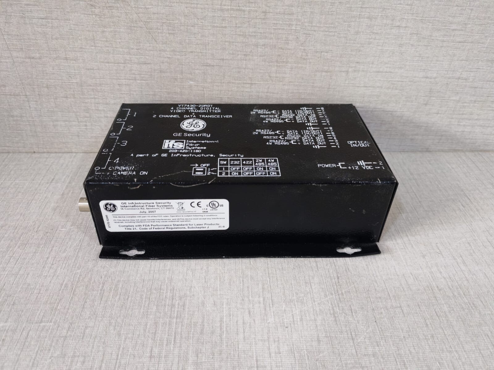 GE Security/IFS VT7430-2DRDT GE Security/IFS VT7430-2DRDT 4CH Digital Video Transmitter & 2CH Data Tranceiver 4