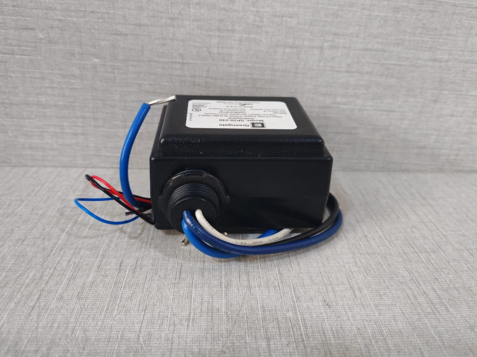 Cooper SP20-240 Cooper Greengate SP20-240 Heavy Duty Switchpack, 220-240V, 50/60Hz, 20A 4