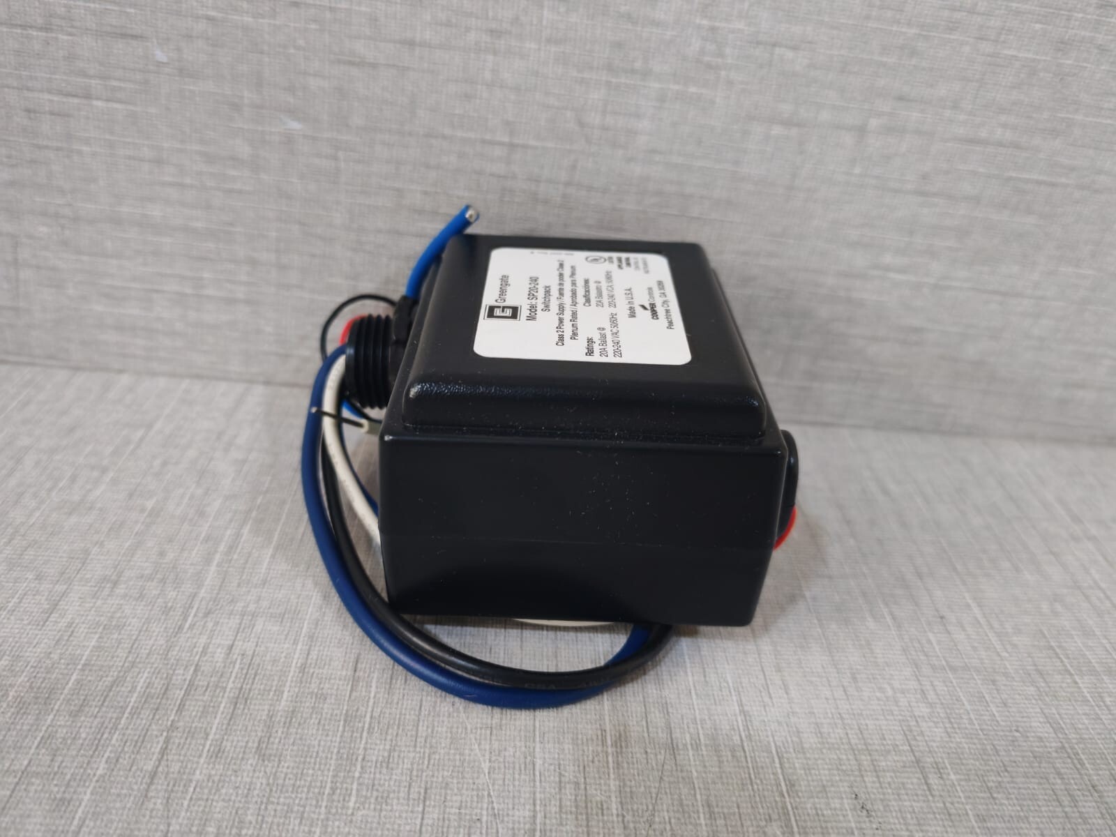 Cooper SP20-240 Cooper Greengate SP20-240 Heavy Duty Switchpack, 220-240V, 50/60Hz, 20A 5