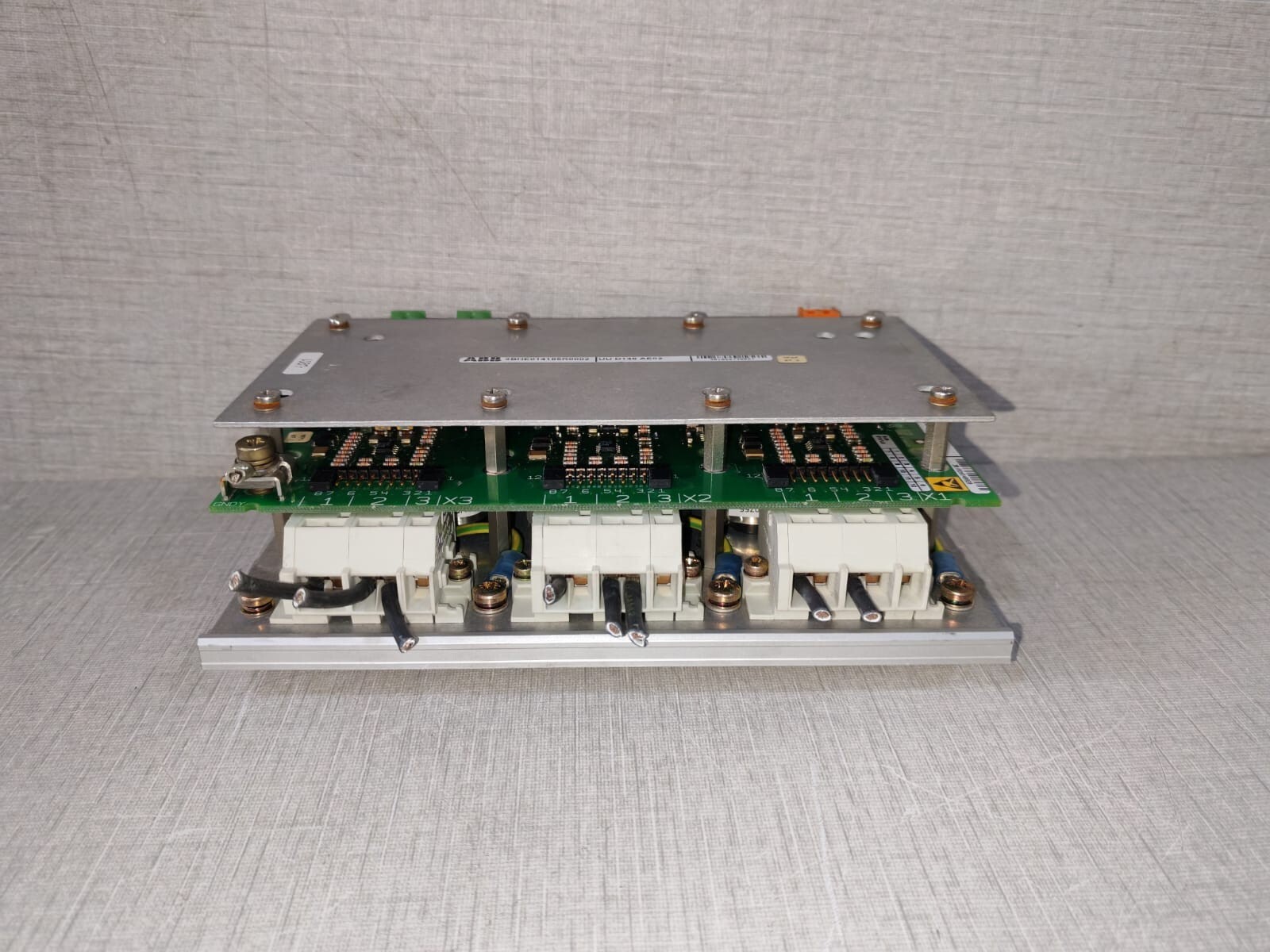 ABB 3BHE014185R0002 ABB 3BHE014185R0002 UU D148 AE02 CURRENT TRANSDUCER CONTROL BOARD 5