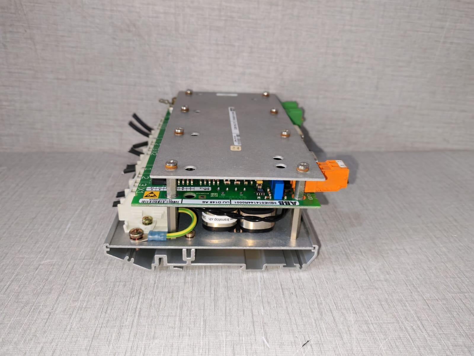 ABB 3BHE014185R0002 ABB 3BHE014185R0002 UU D148 AE02 CURRENT TRANSDUCER CONTROL BOARD 7