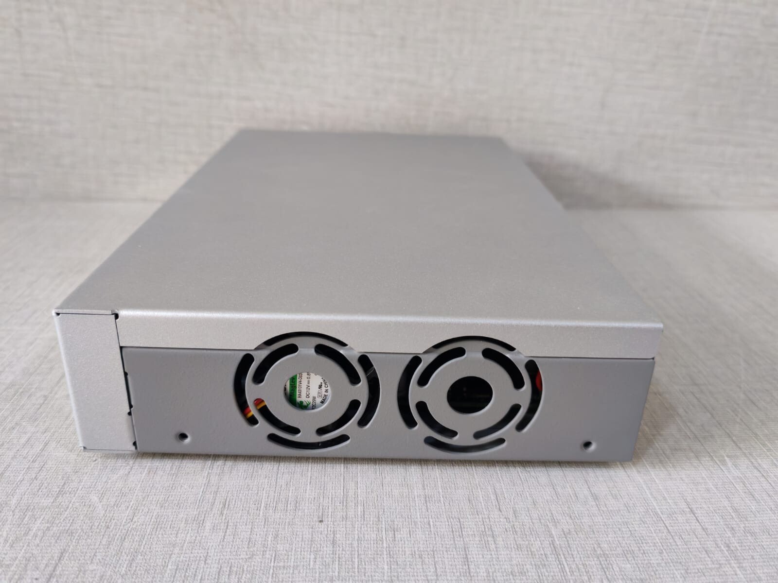 Cyberoam SCB-6979 Cyberoam CR25iNG Unified Threat Management Firewall Security SCB-6979 9