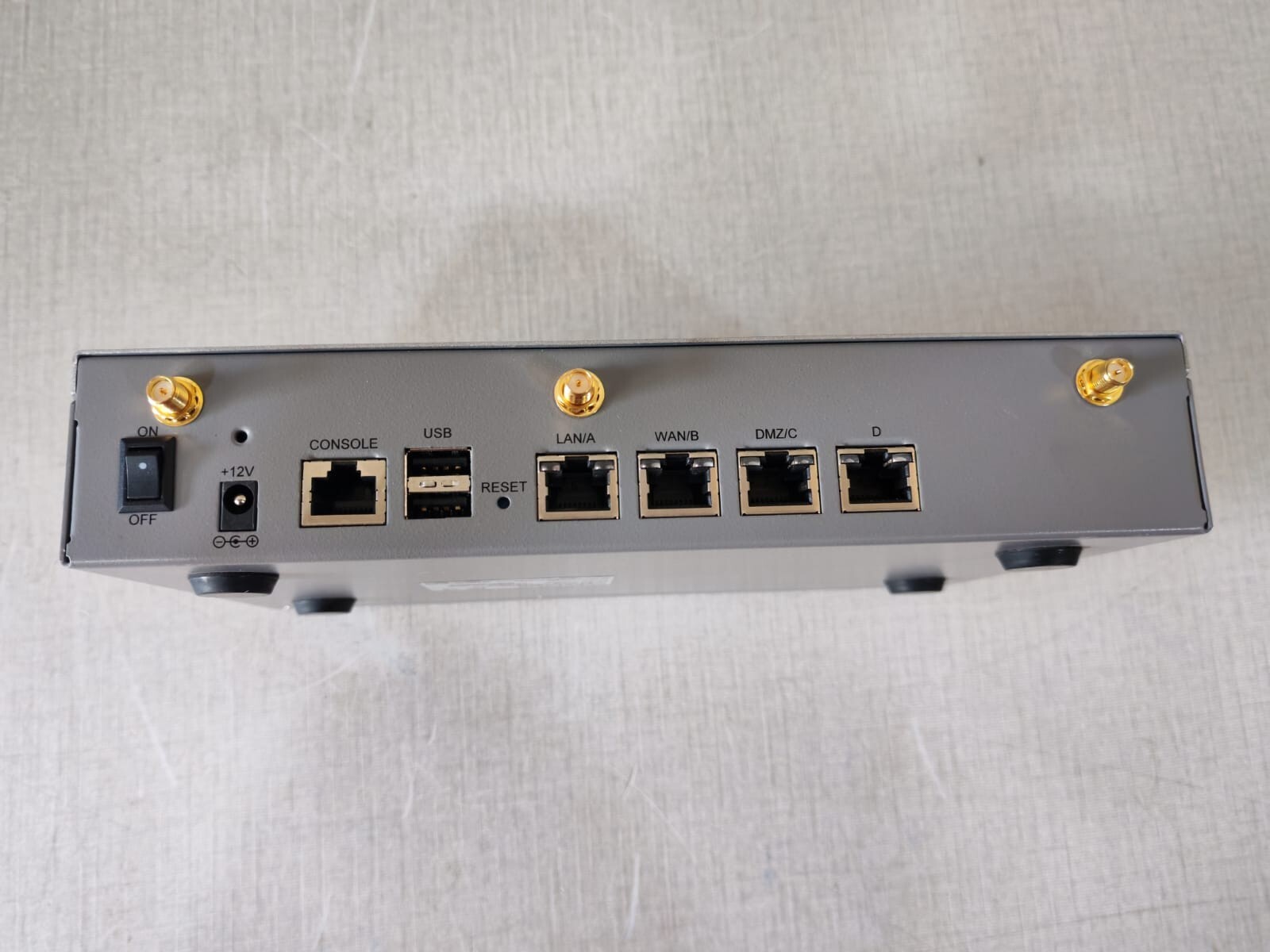 GE SCB-6979 Cyberoam CR25wiNG Unified Threat Management Firewall Security SCB-6979 10