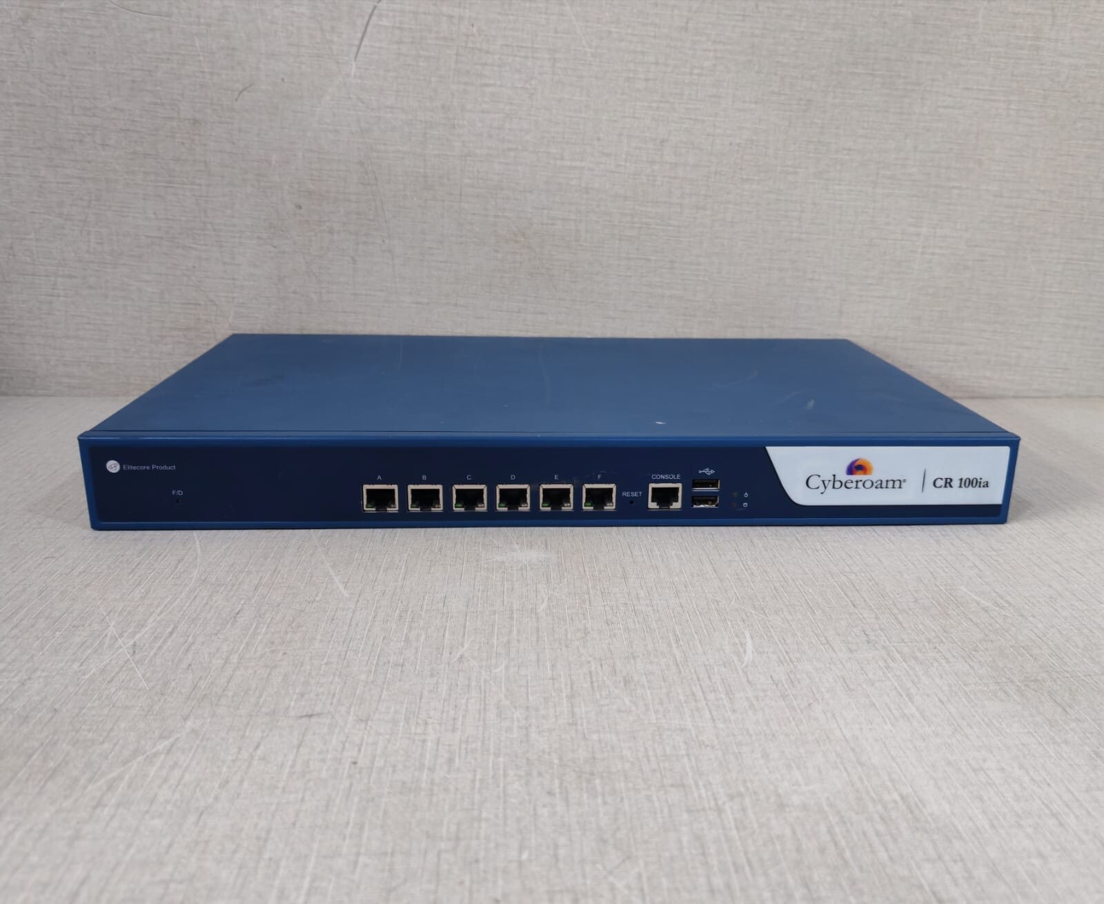 Cyberoam CR 100ia / CR100ia 6-Port Ethernet Firewall NAR-4060
