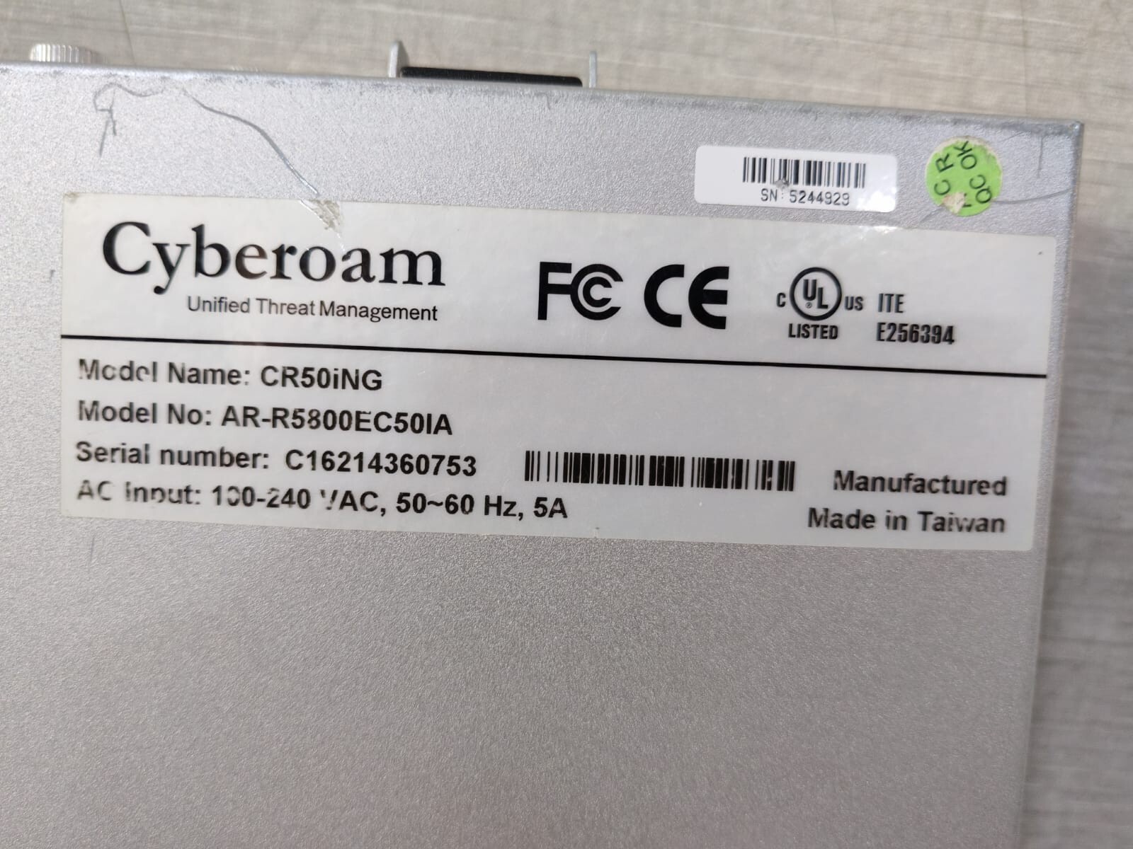 Cyberoam CR50ING Cyberoam CR 50iNG / CR50iNG 8-Port UTM Firewall AR-R5800EC50IA 5