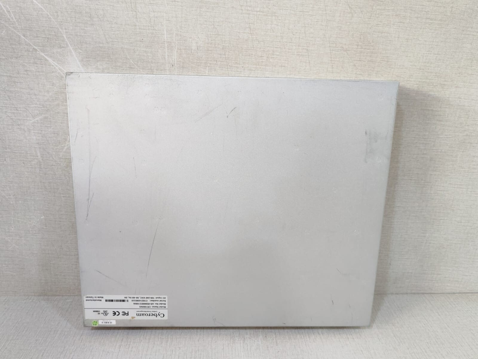 Cyberoam CR100ING Cyberoam CR100iNG 8-Port UTM Firewall AR-R5800EC100IA 5