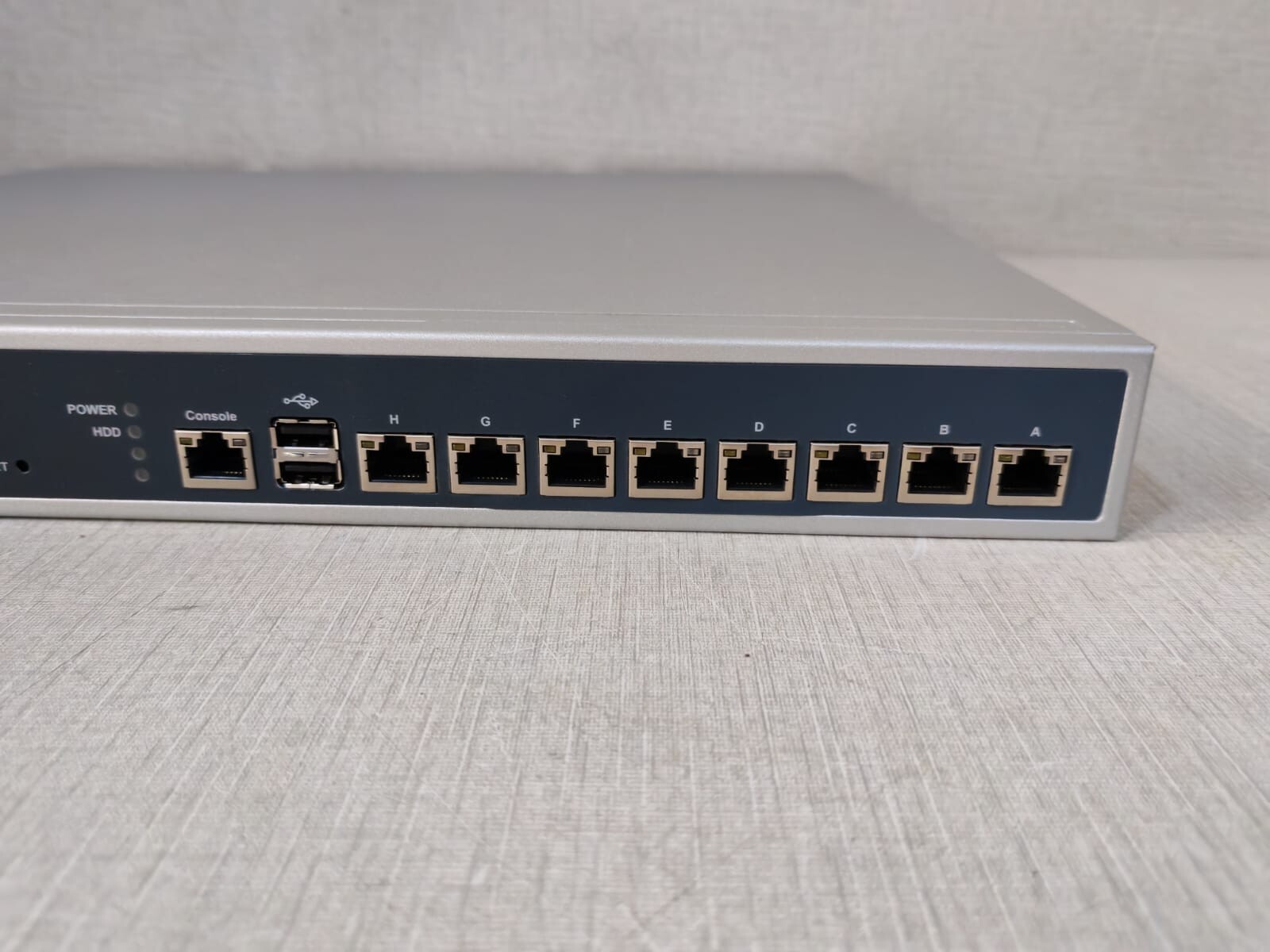 Cyberoam CR50ING Cyberoam CR50iNG 8-Port UTM Firewall AR-R5800EC50IA 5