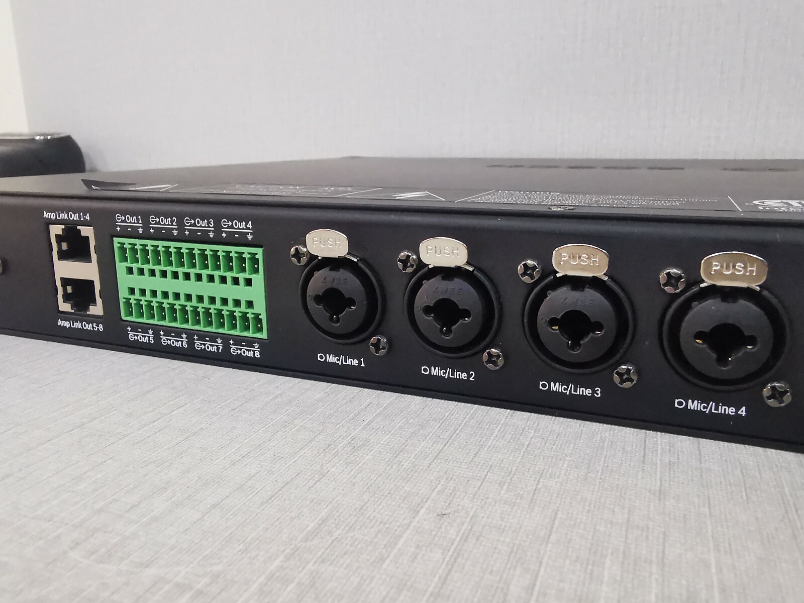 Bosch PLM-8M8 BOSCH PLM-8M8 Matrix 8‑Channel DSP Matrix Mixer 6
