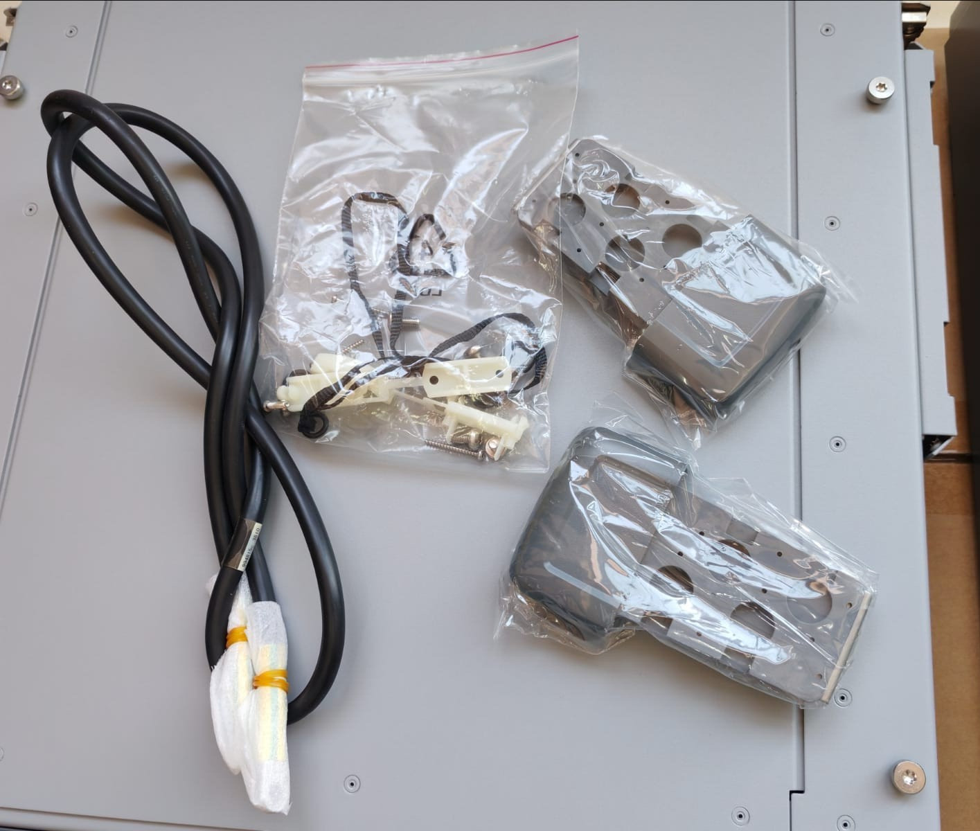 NOKIA EOCA471576A Base Station NSN Flexi BBU Nokia EOCA 471576A for LTE w/ Rack Case & Li Battery 3